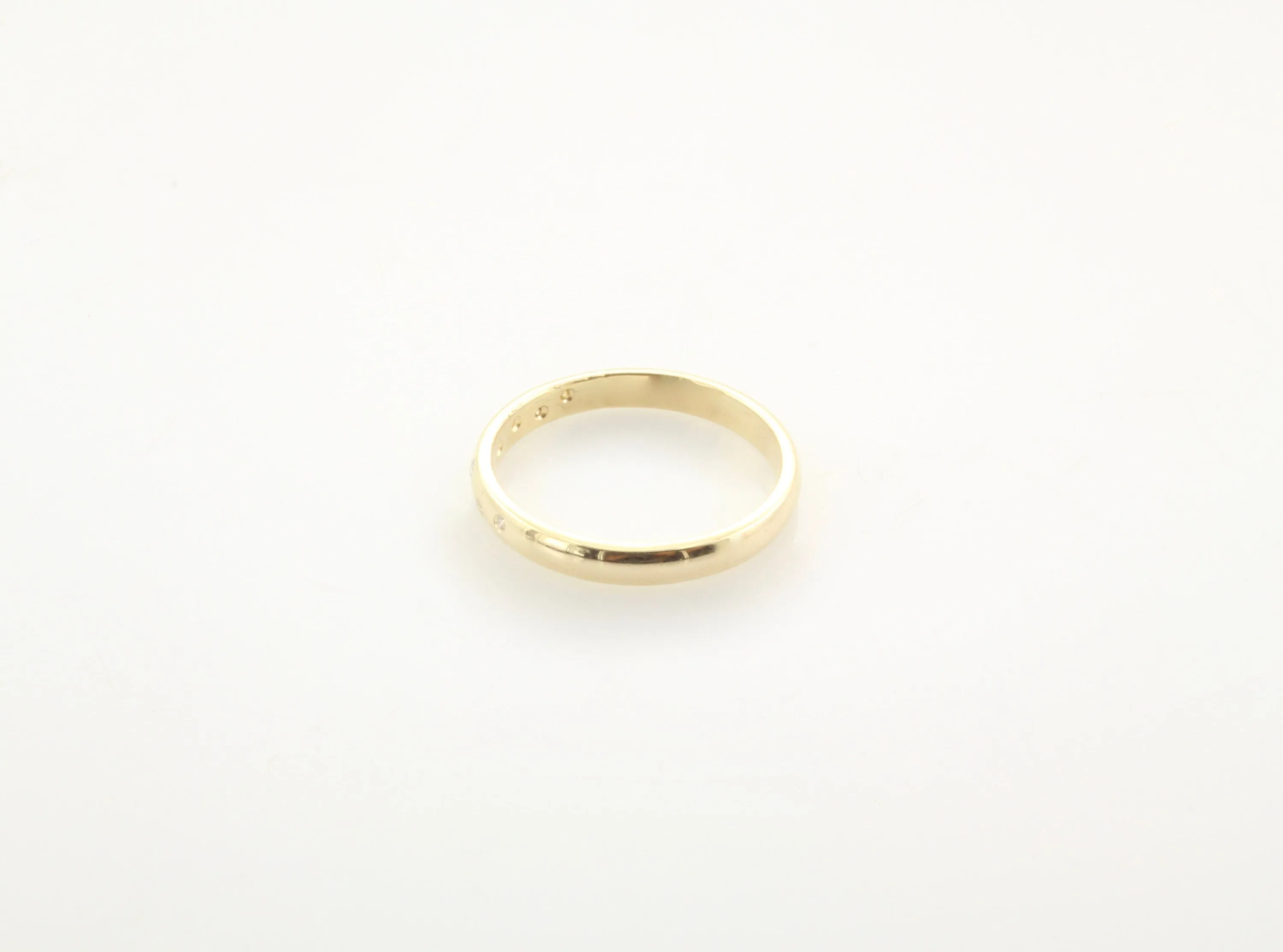 14k Gold Burnished Diamond Band