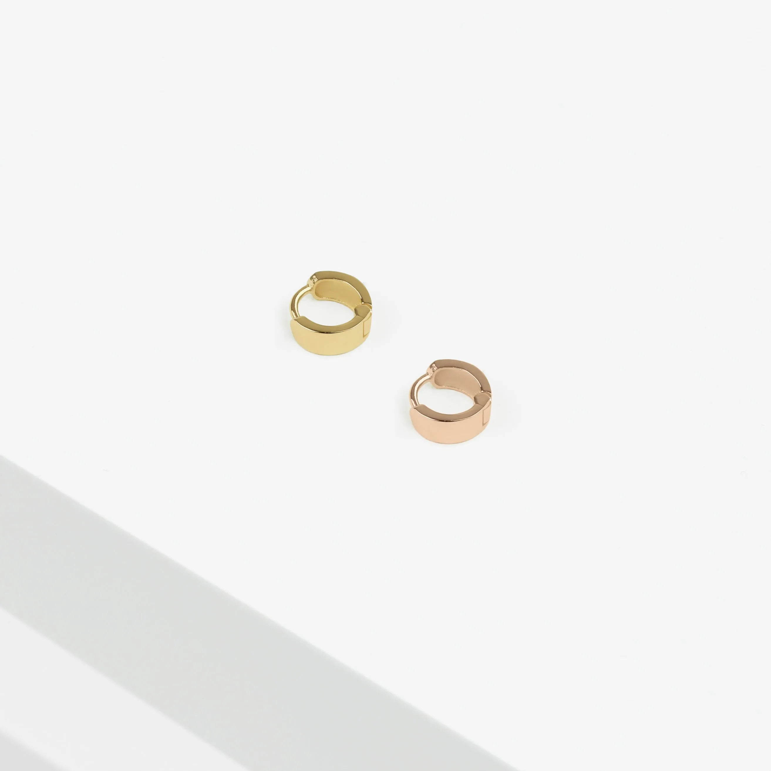14k Solid Gold Tiny Bold Hoop Earring