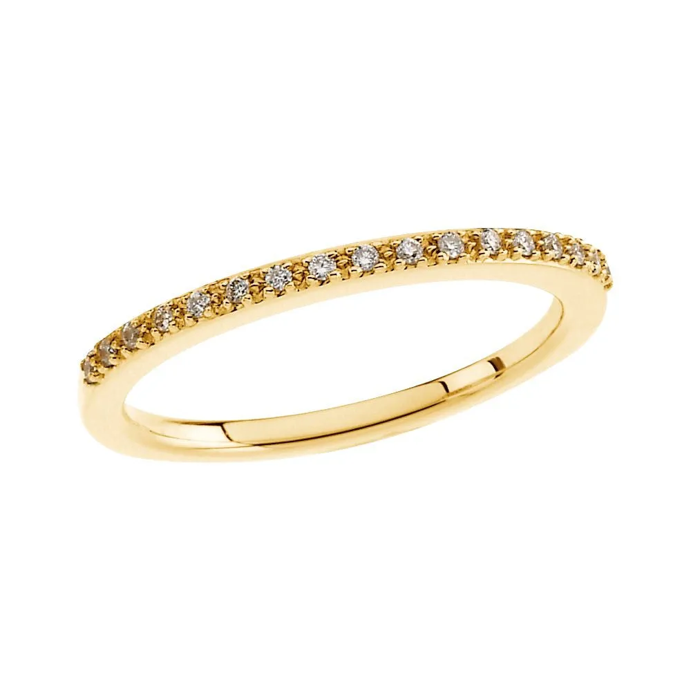 14k White Gold 1/10 CTW Diamond Band, Size 7