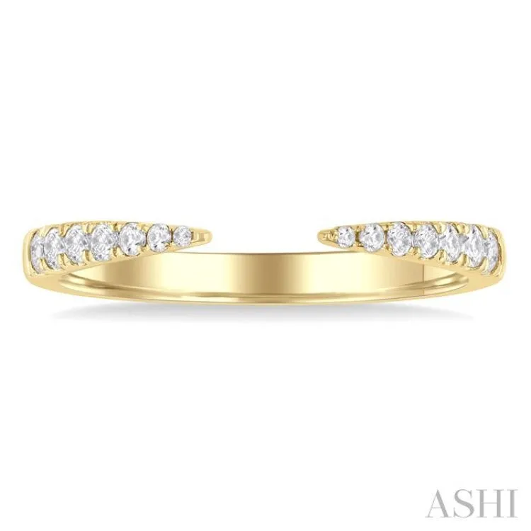 1/5 ctw Graduated Round Cut Diamond Claw Open Fashion Ring in 14K Yellow Gold