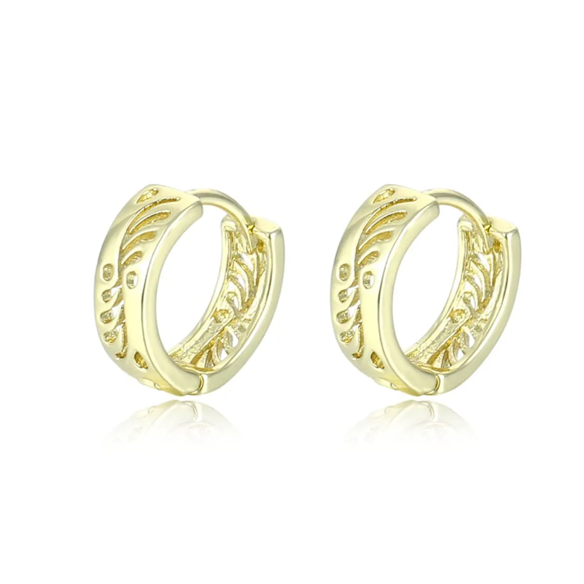 18K Gold-Plated Openwork Rattan Circle Huggie Earrings