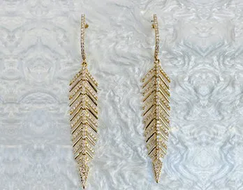 18k Yellow Gold Leaf Design Dangle Earirngs