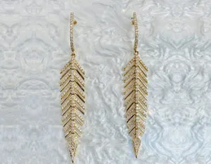 18k Yellow Gold Leaf Design Dangle Earirngs