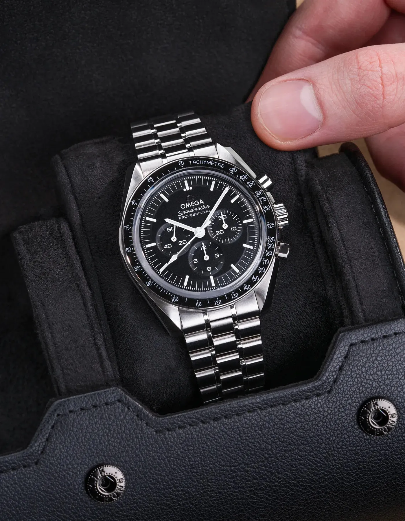 2 Slot Watch Roll - Black