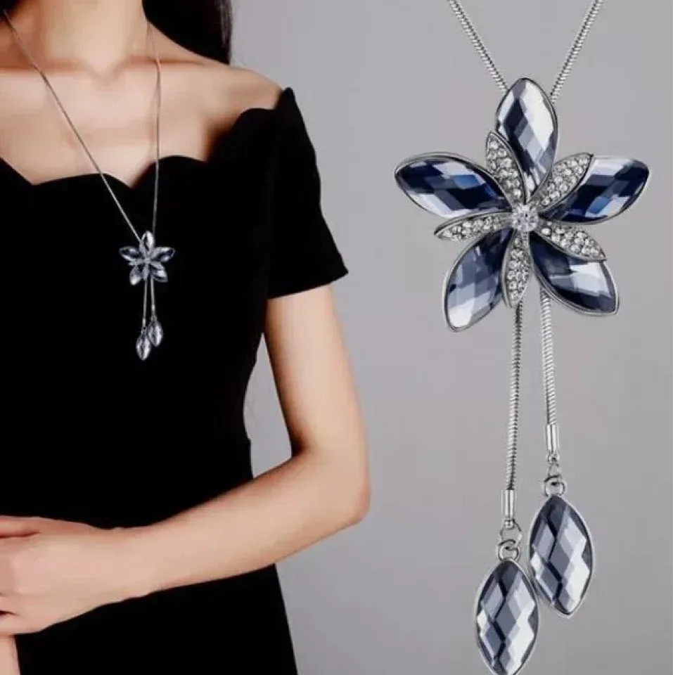 2024 New Flower Silver Color Long Necklace Temperament Women Pendant Dress Accessories Sweater Necklace Korean Jewelry