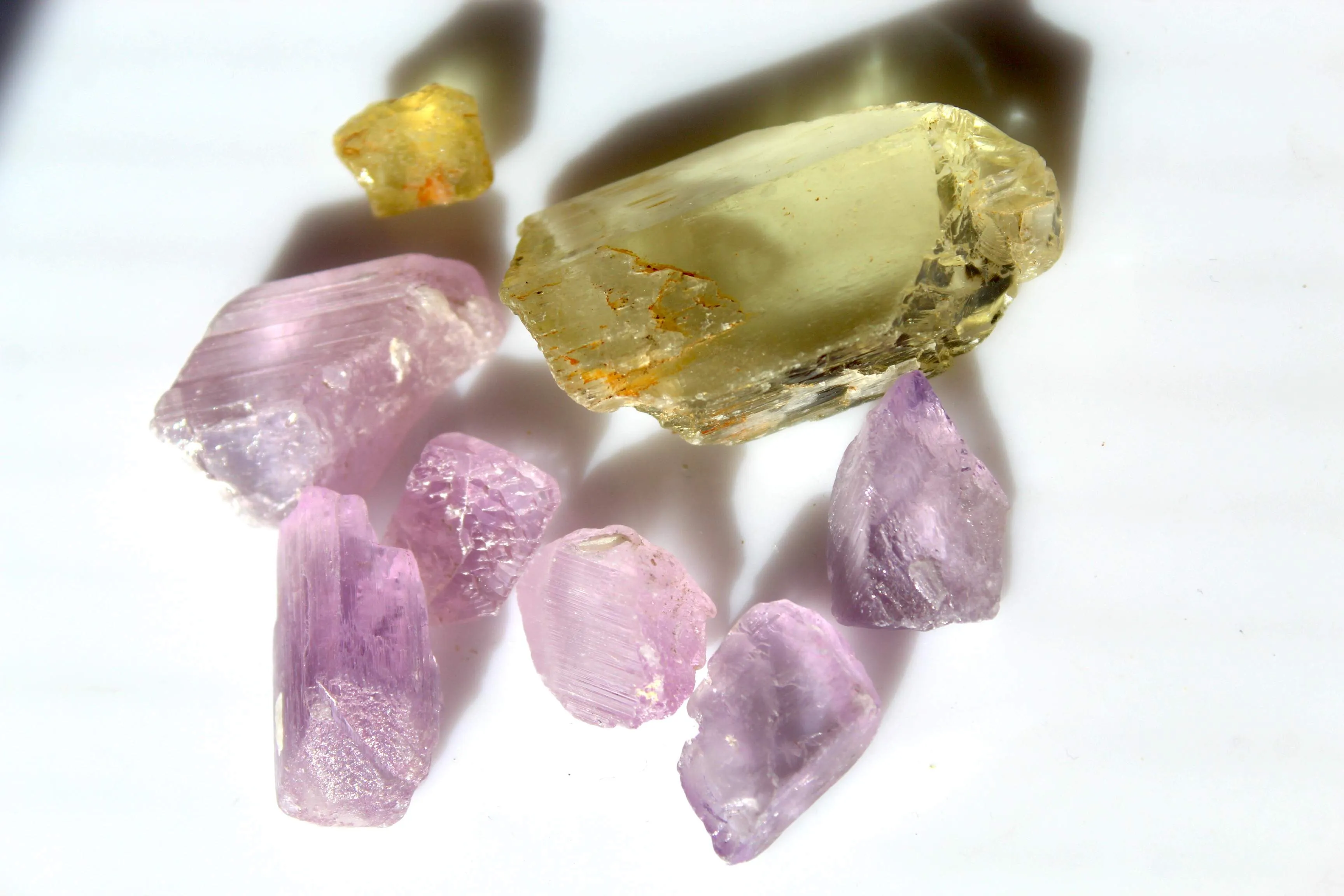 70 grams Raw Kunzite Stones for faceting