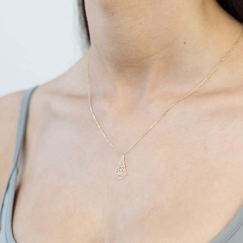 9ct Yellow Gold Xmas Tree Pendant With Chain
