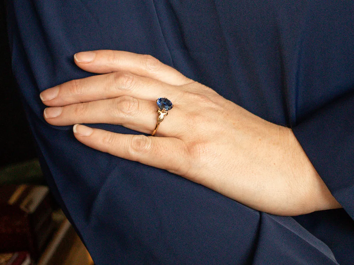 Antique Gold Sapphire Solitaire Engagement Ring