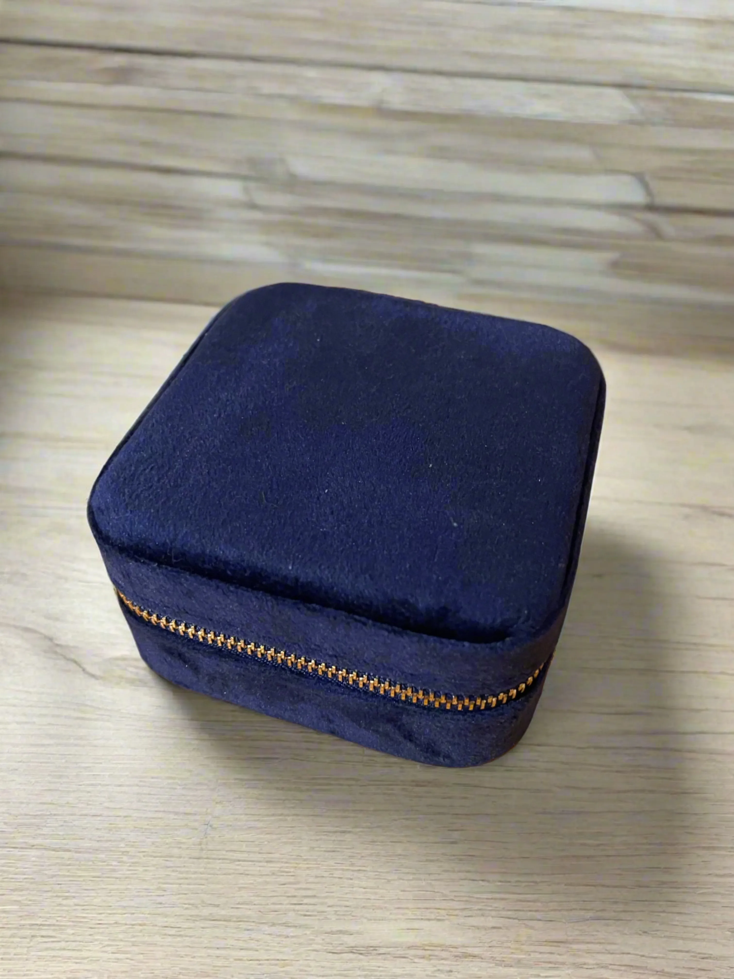 Betty Travel Jewelry Box