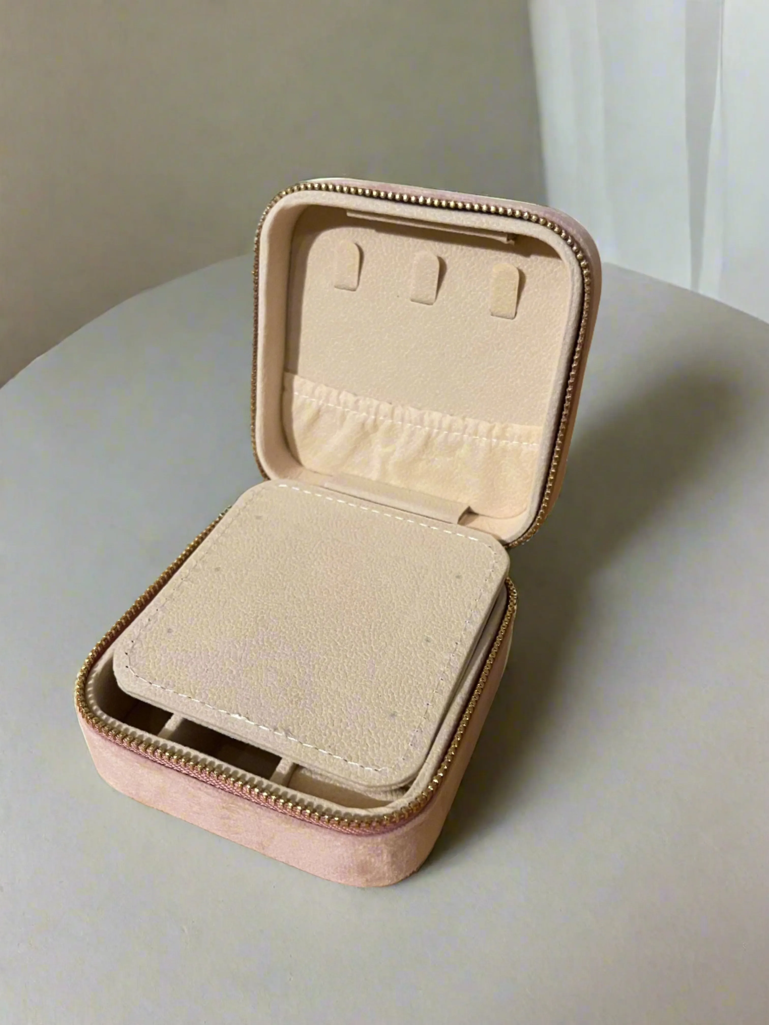 Betty Travel Jewelry Box