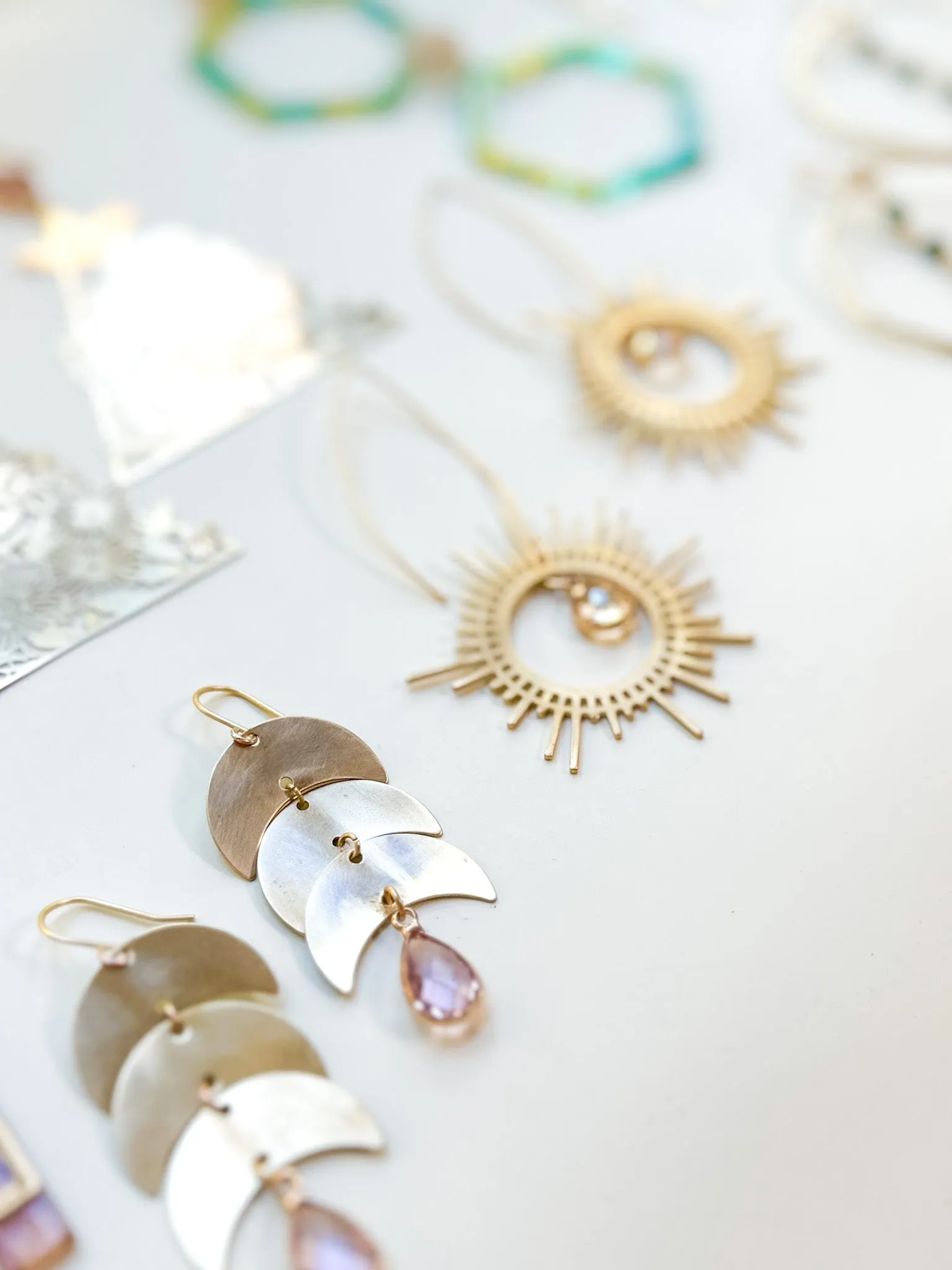 Brass Sunburst Earrings in Peachy Champagne