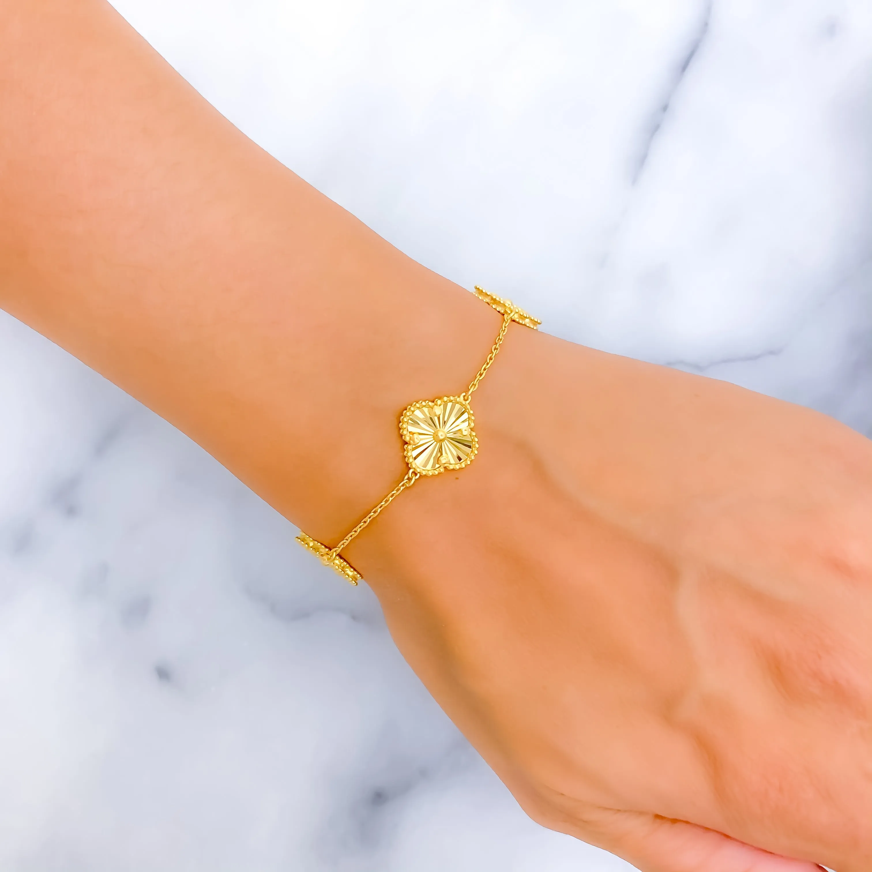 Charming Intricate 21k Gold Clover Bracelet