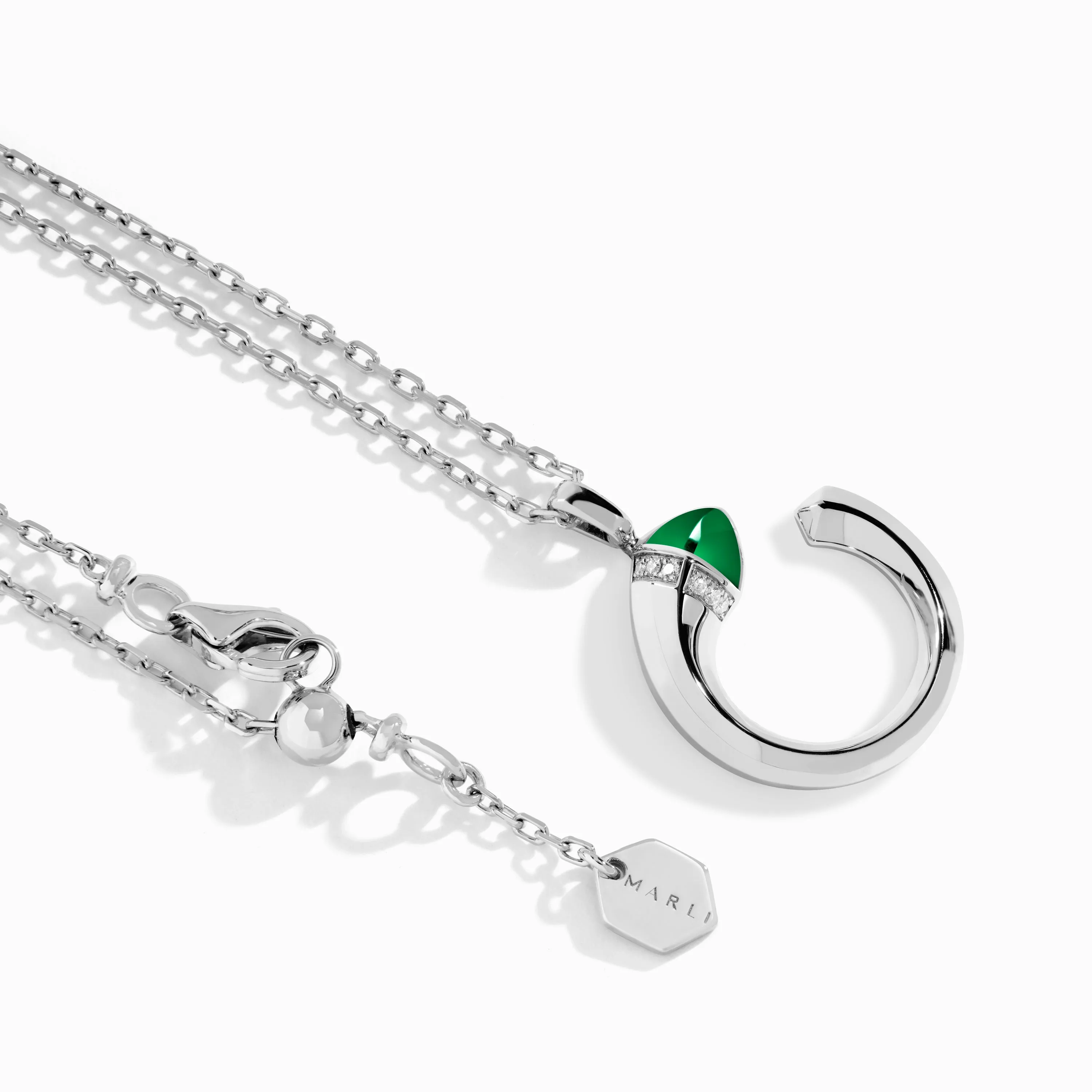 Cleo Venus Gold Pendant