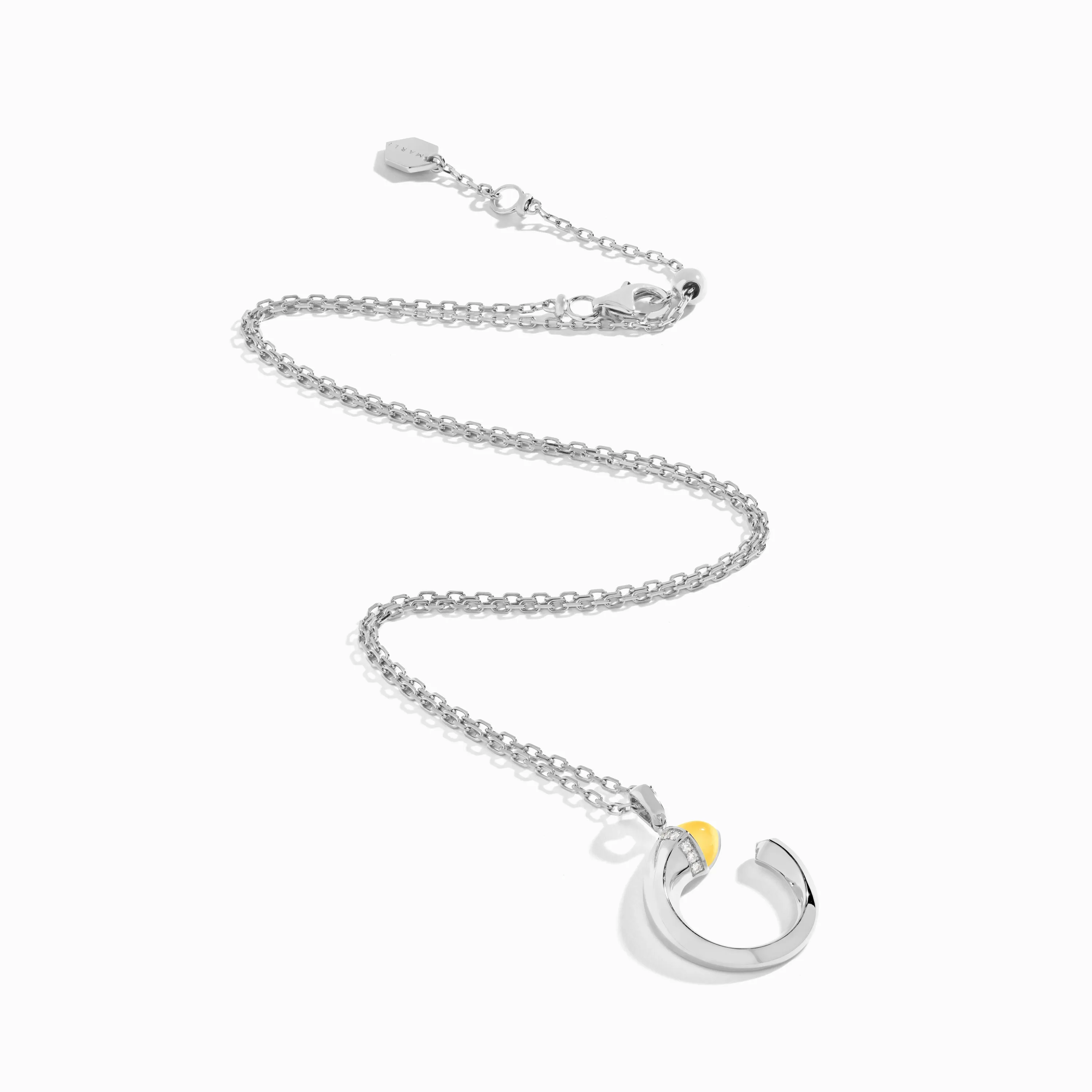 Cleo Venus Gold Pendant