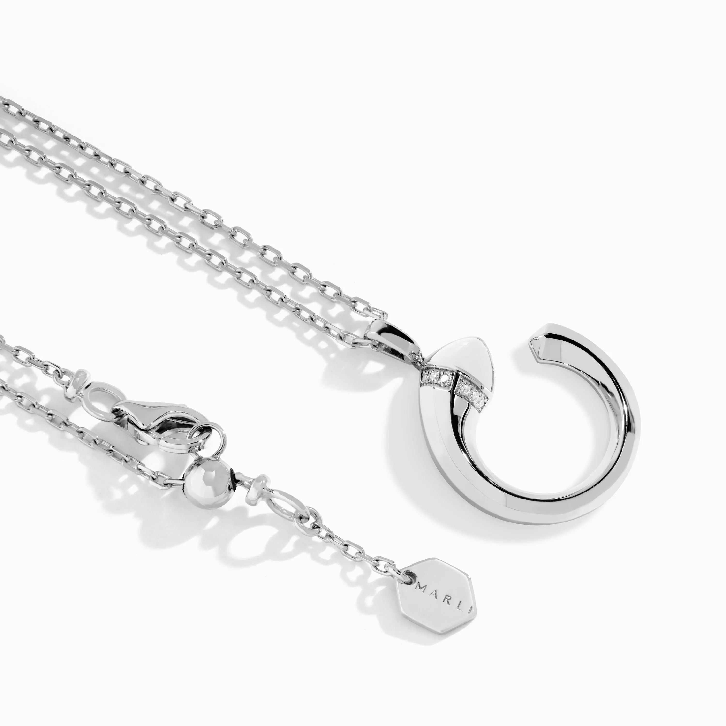 Cleo Venus Gold Pendant