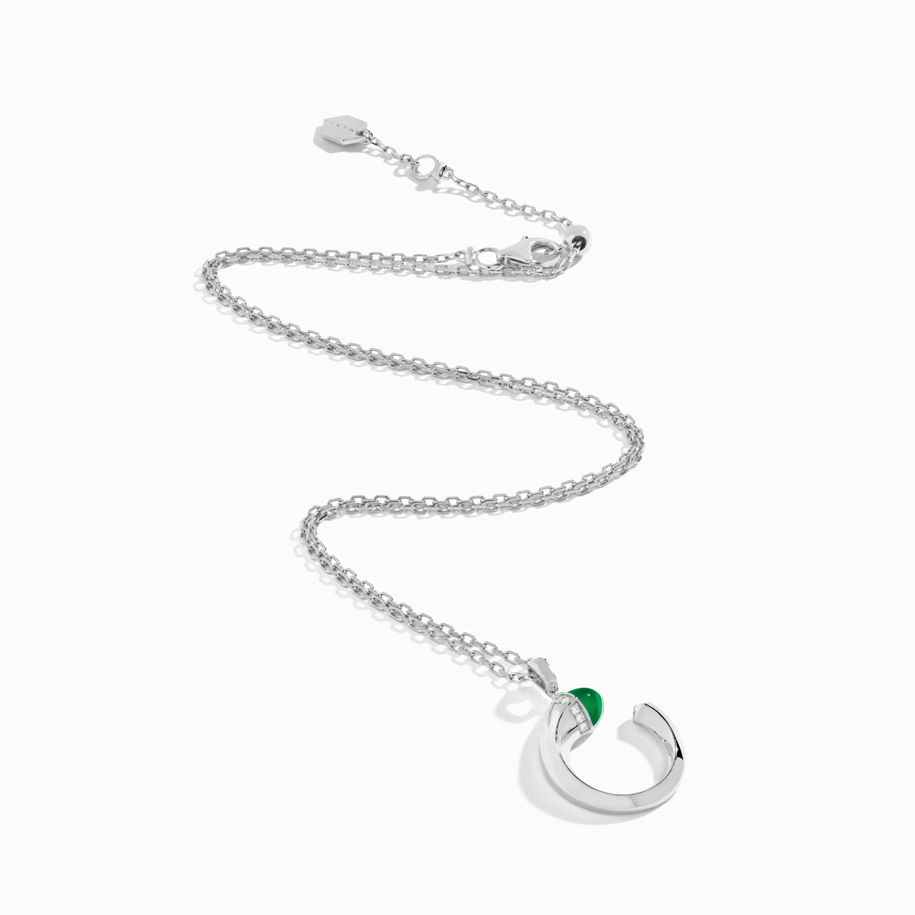 Cleo Venus Gold Pendant