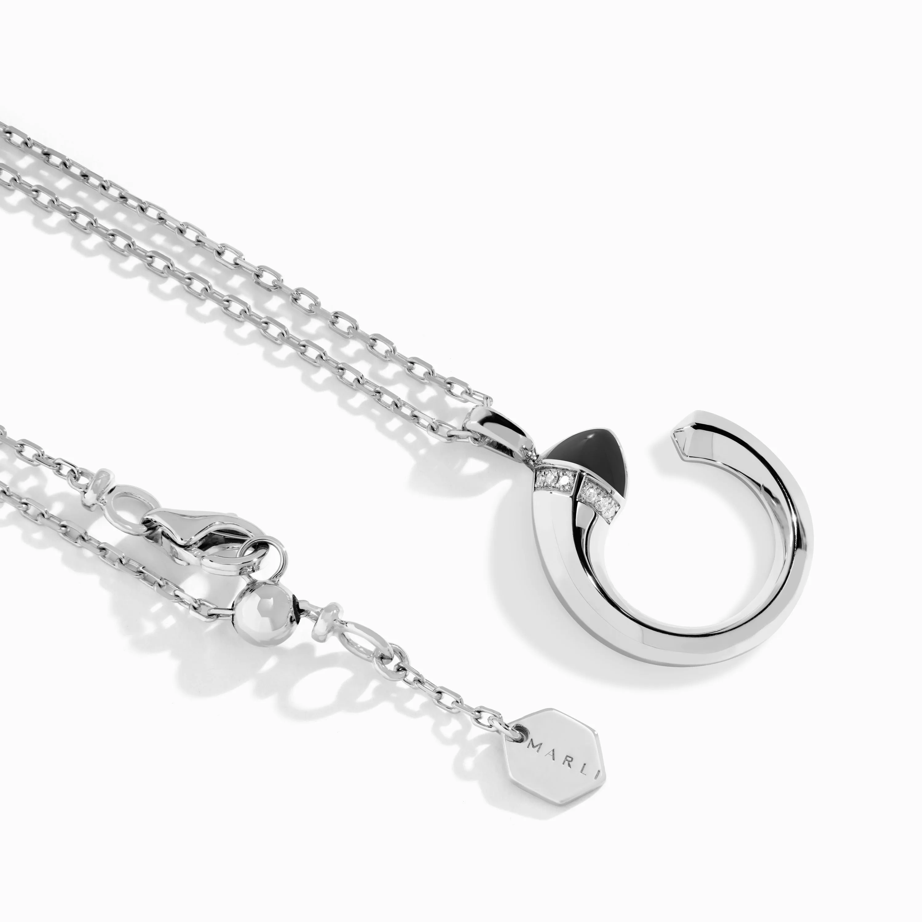 Cleo Venus Gold Pendant
