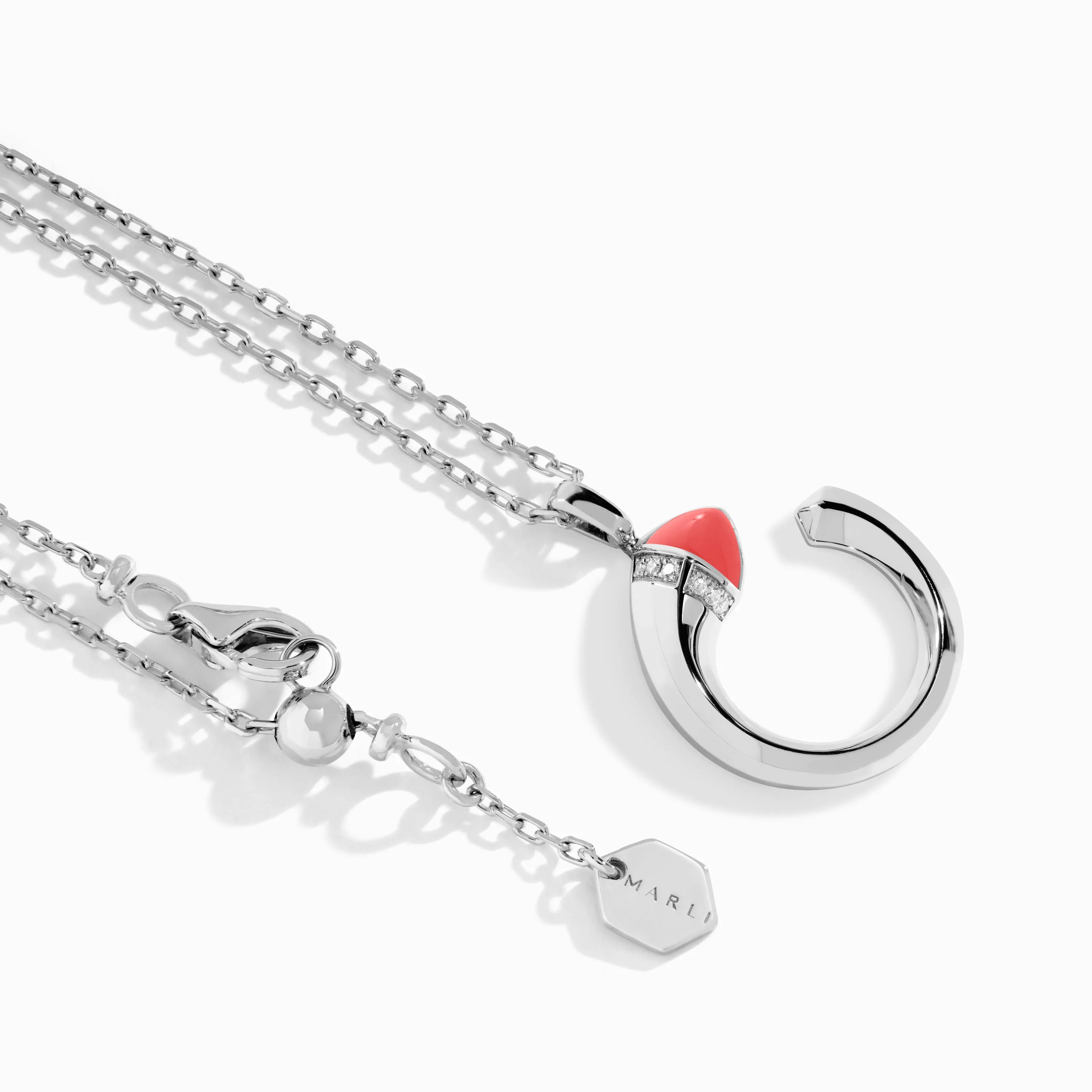 Cleo Venus Gold Pendant