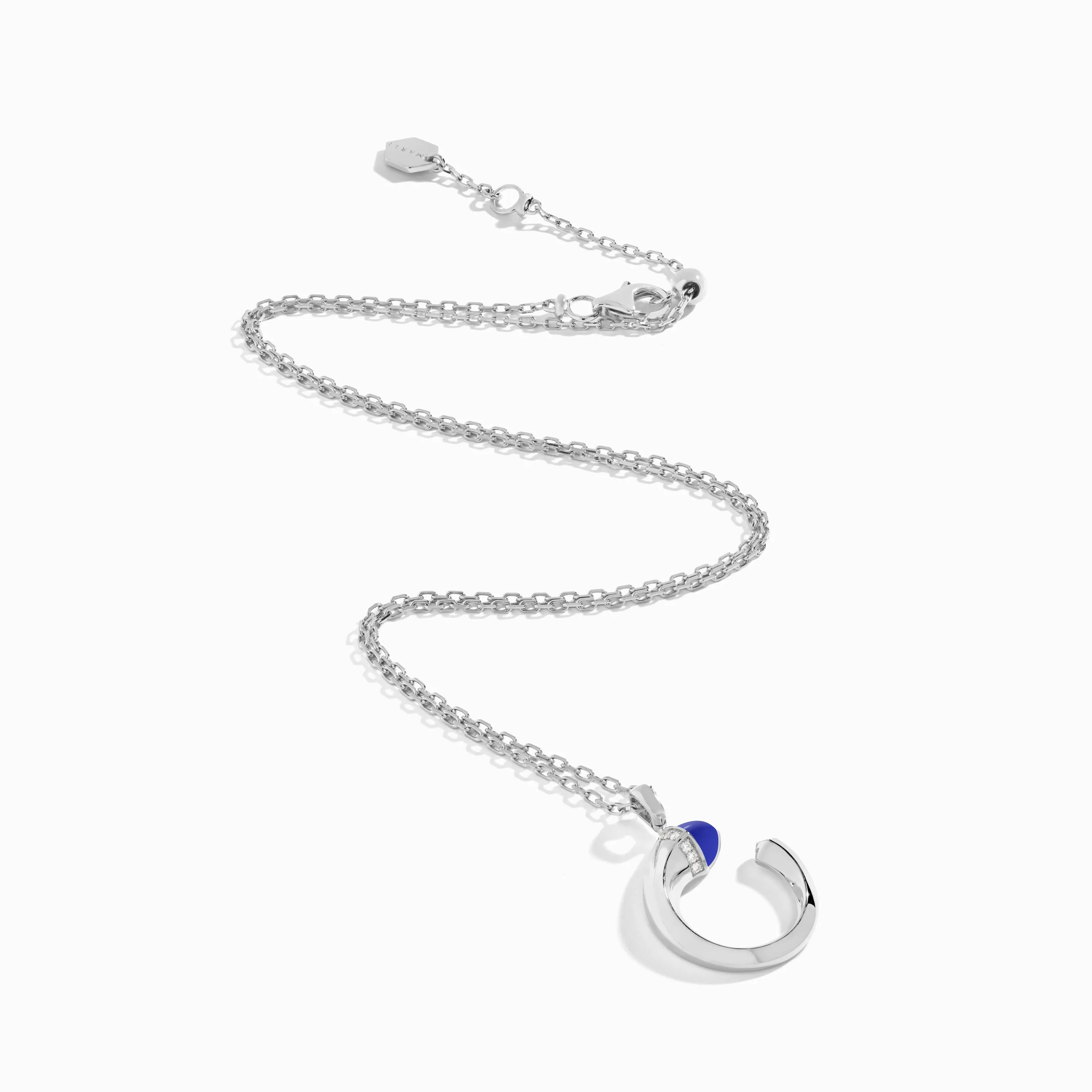 Cleo Venus Gold Pendant