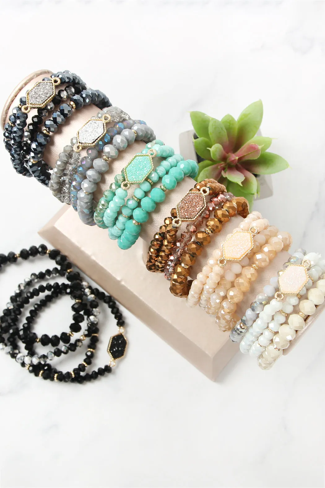 DRUZY STONE HEXAGON GLASS BEADS BRACELET