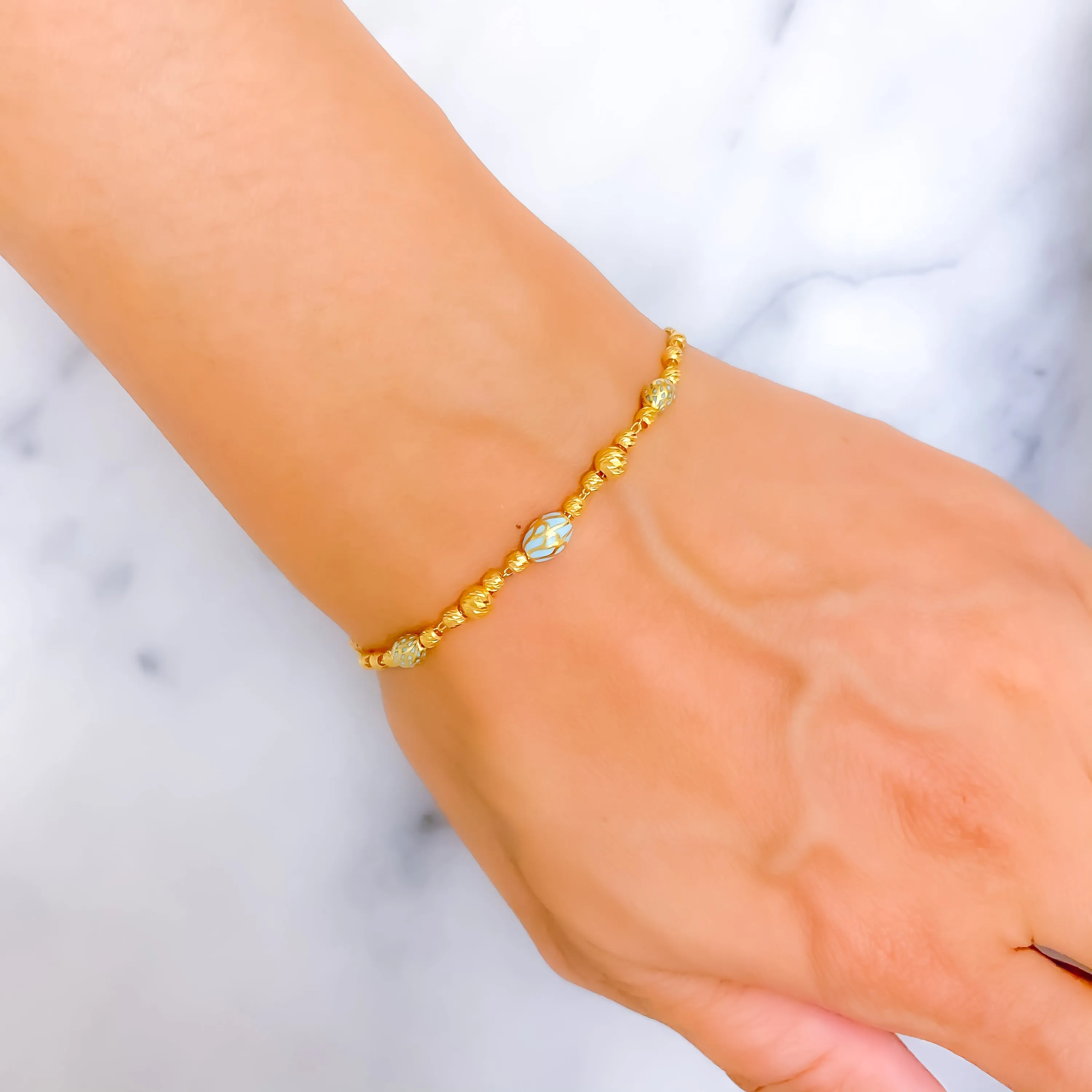 Dynamic Glowing 21k Gold Bracelet