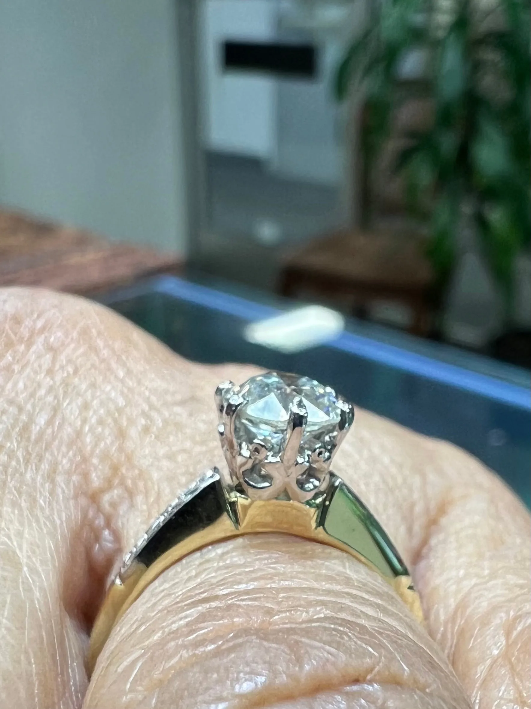 Edwardian 0.85 Carat Old European Cut Diamond Solitaire Engagement Ring Circa 1910