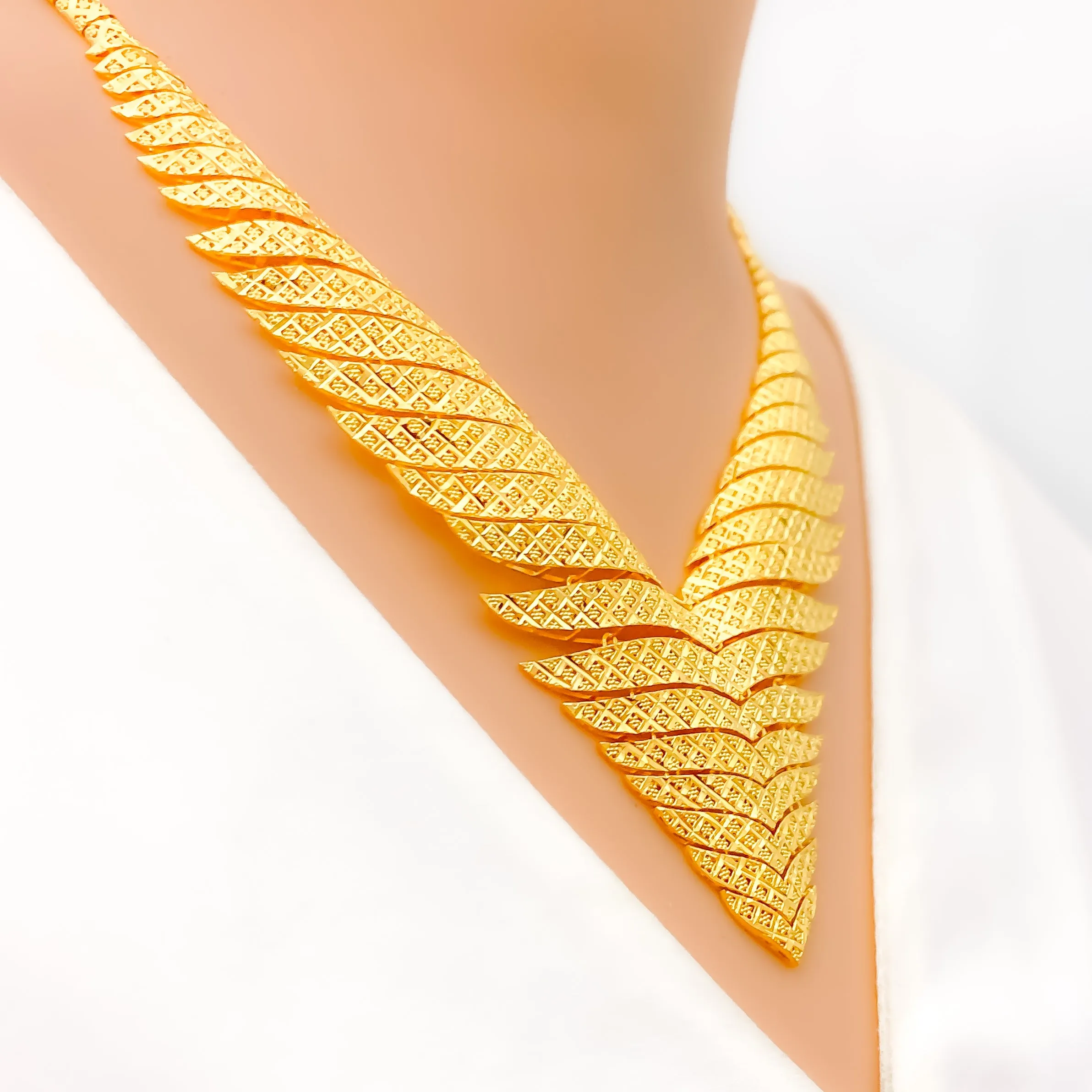 Elevated Luxurious 22K Gold Necklace Set