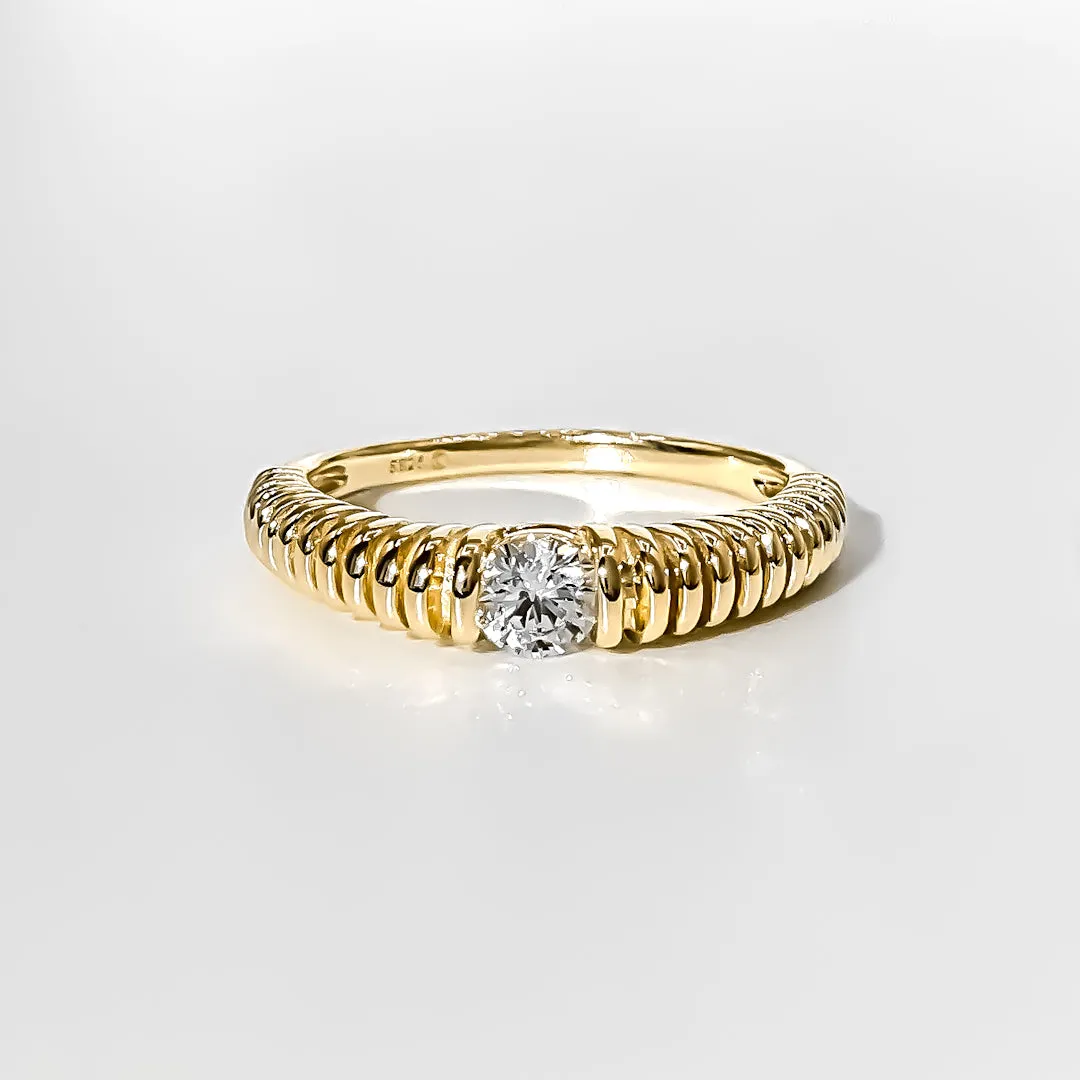 Evie Ring