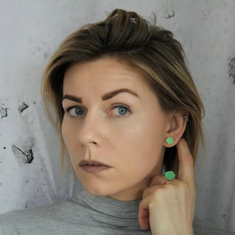 Fruit Bijoux Stud Earrings VU Crystals Flash Green (Silver or Gold)