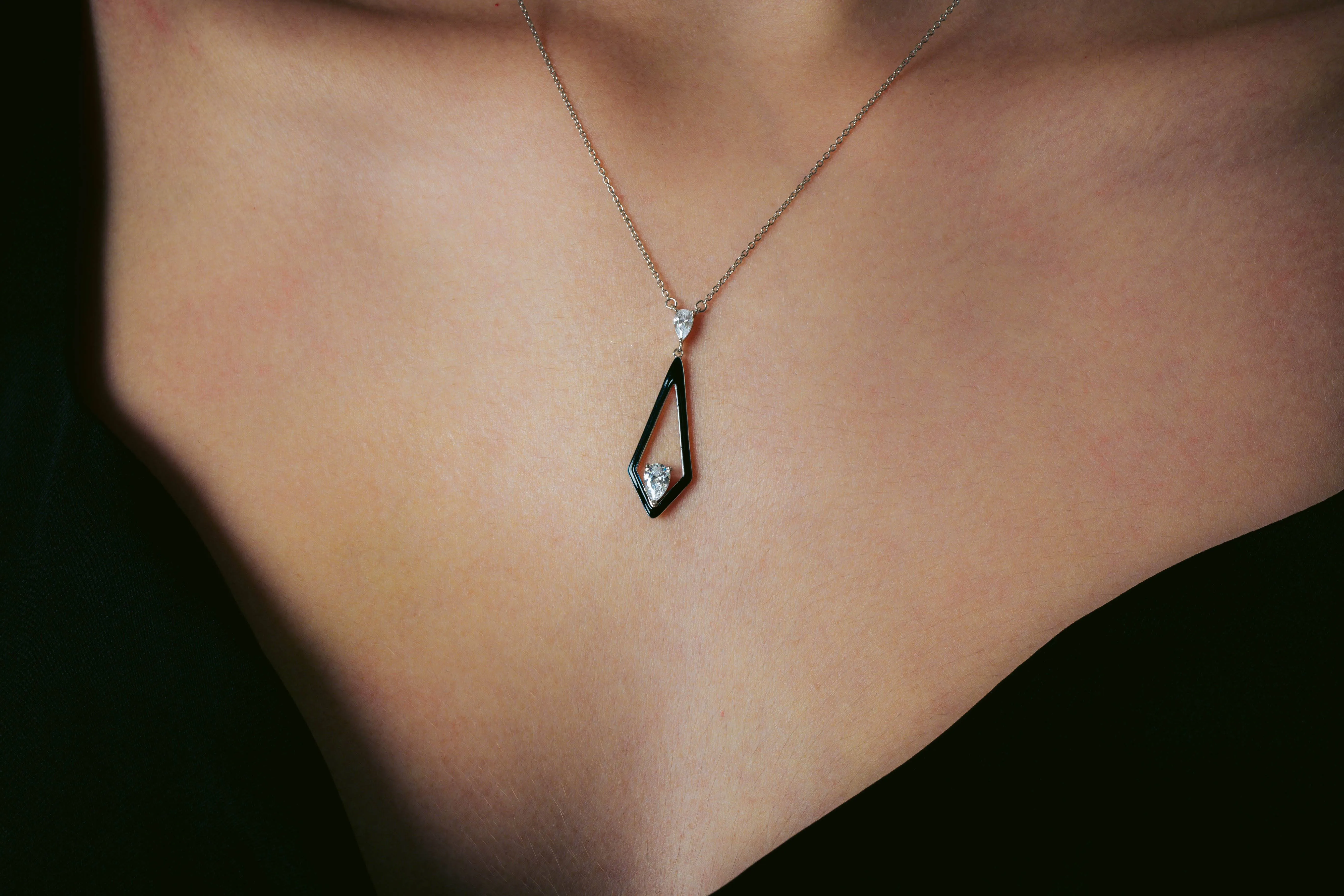 GEORGINI REFLECTION EVOKE PENDANT SILVER & BLACK ENAMEL