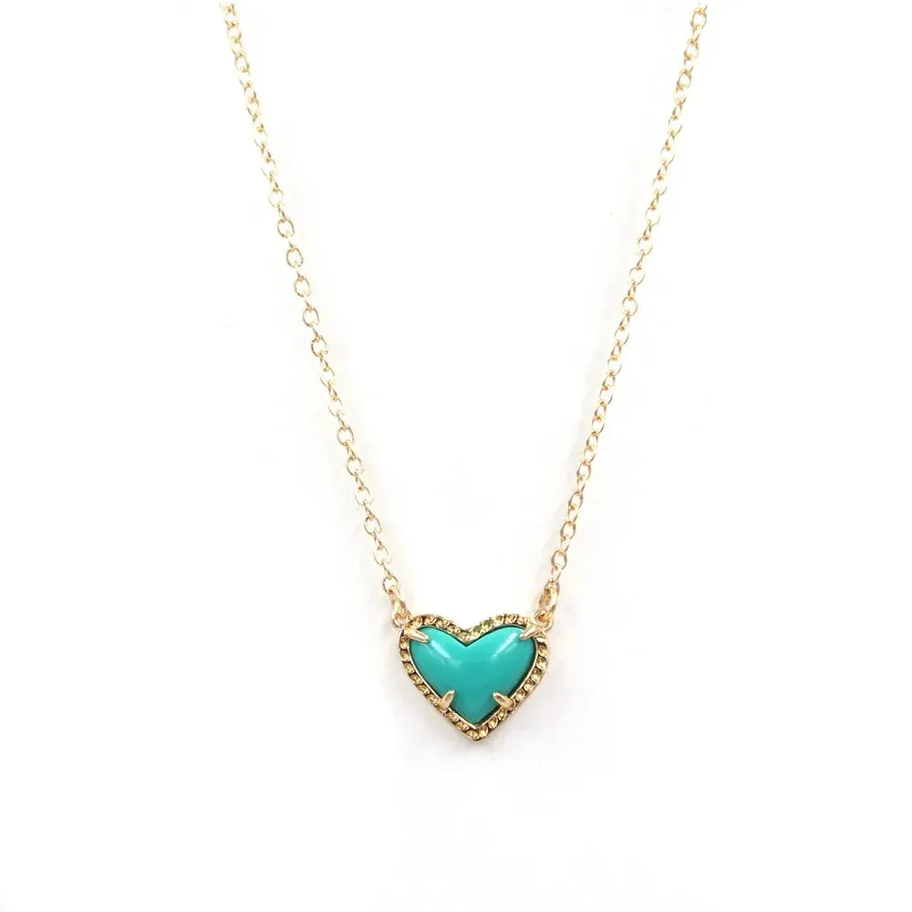 Gift Glitter Abalone Stone Small Heart Shaped 3D Resin Shell Mini Love Necklaces for Women Pendants