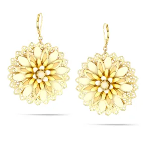 GOLD CREAM WHITE FLOWER DISC EARRINGS #233BG3501 (10E1)
