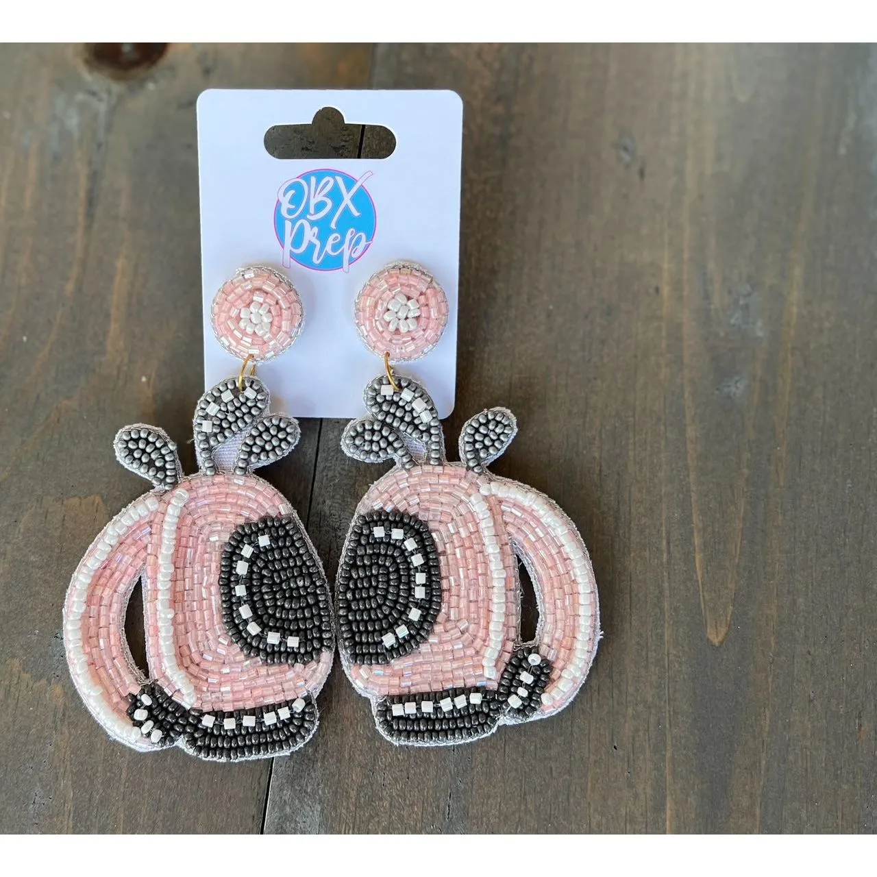 Golf Bag and Clubs Seed Bead Drop Earrings