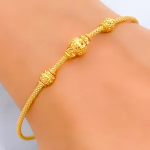 Graceful Dressy 22k Gold Bangle Bracelet