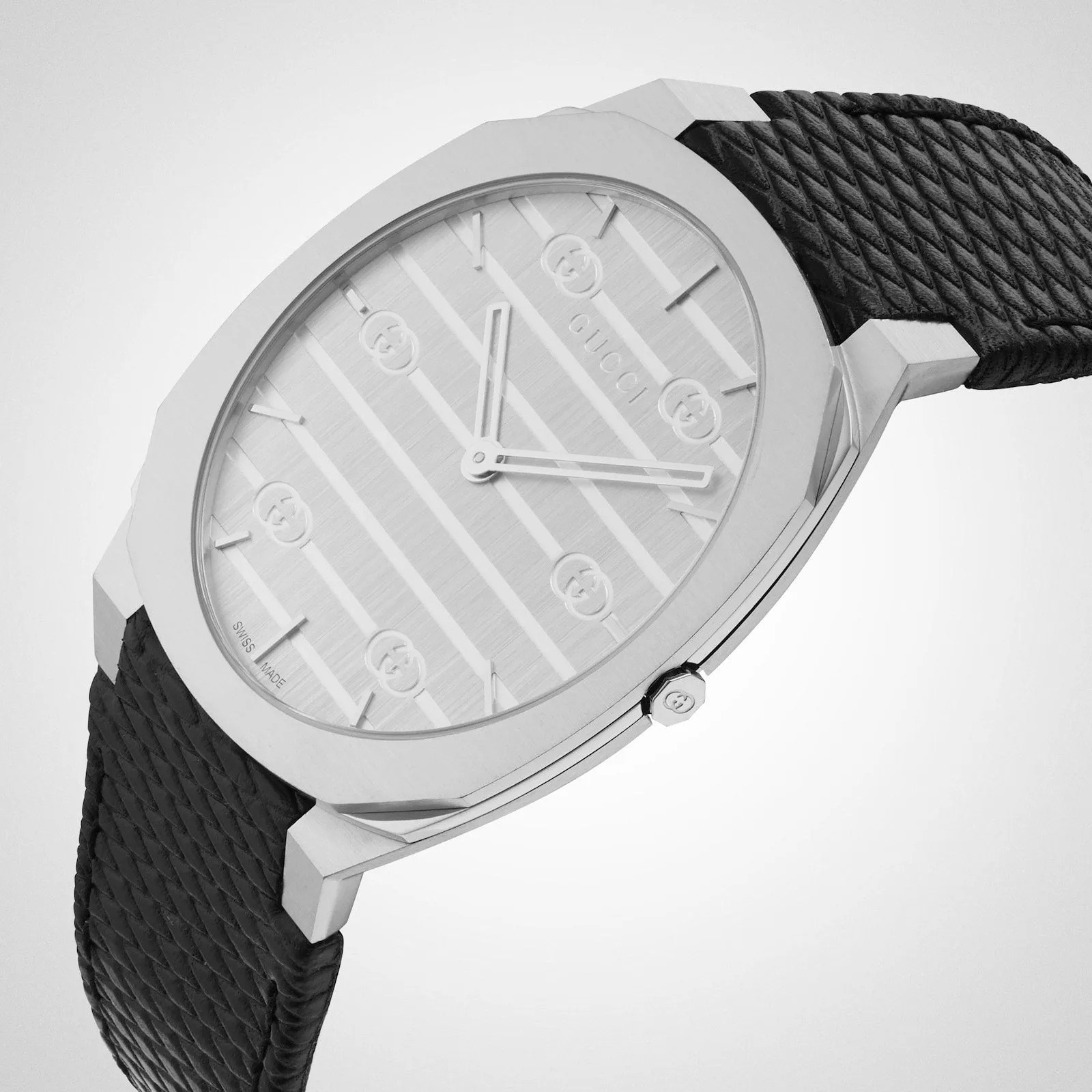 Gucci 25H Quartz Silver Brass Dial Leather Unisex Watch YA163419