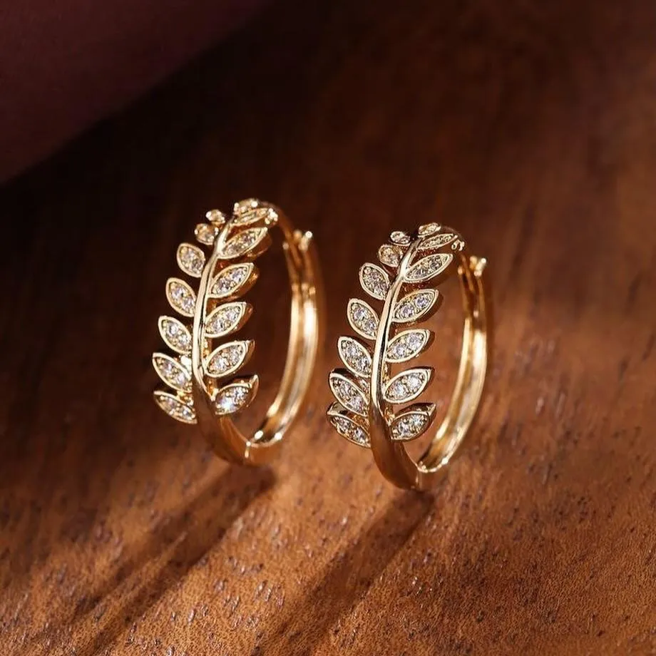 Hallmark Silver Zirconia Decor Leaf Design Earrings