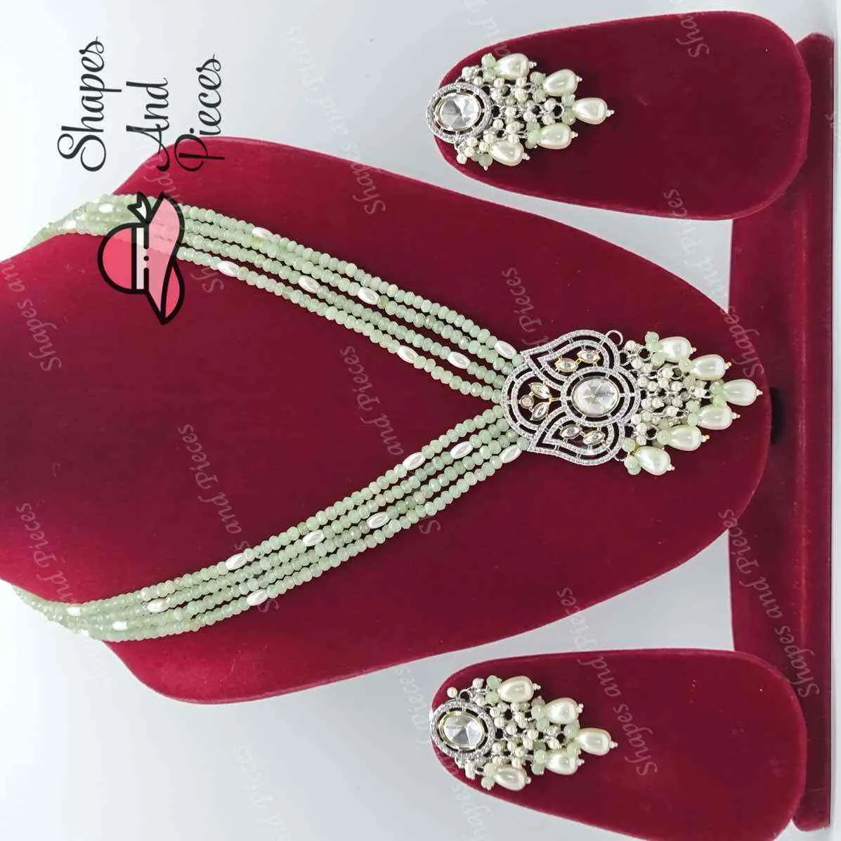 Isabella Necklace Set