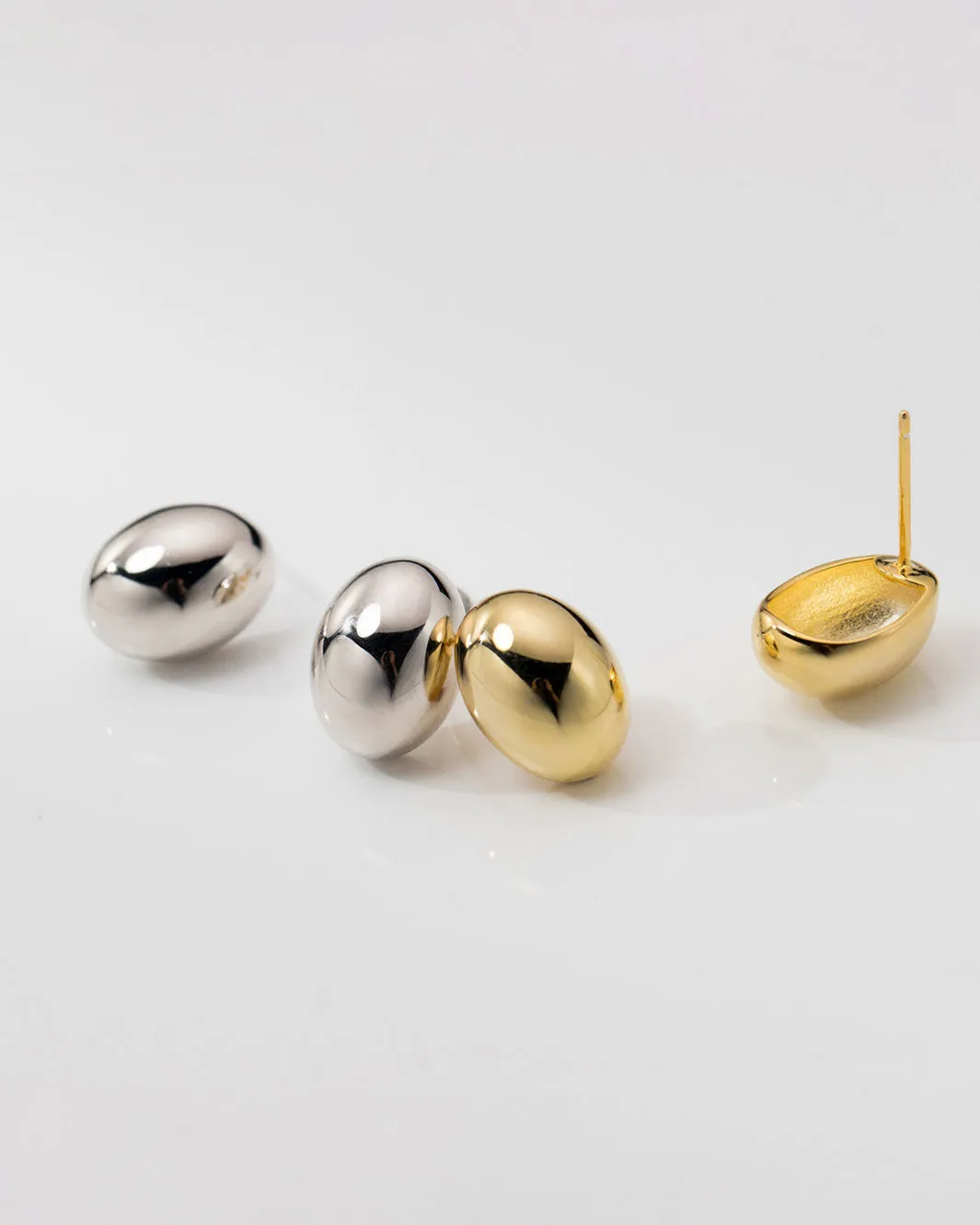 Ivanna Oval Dome Stud Earrings