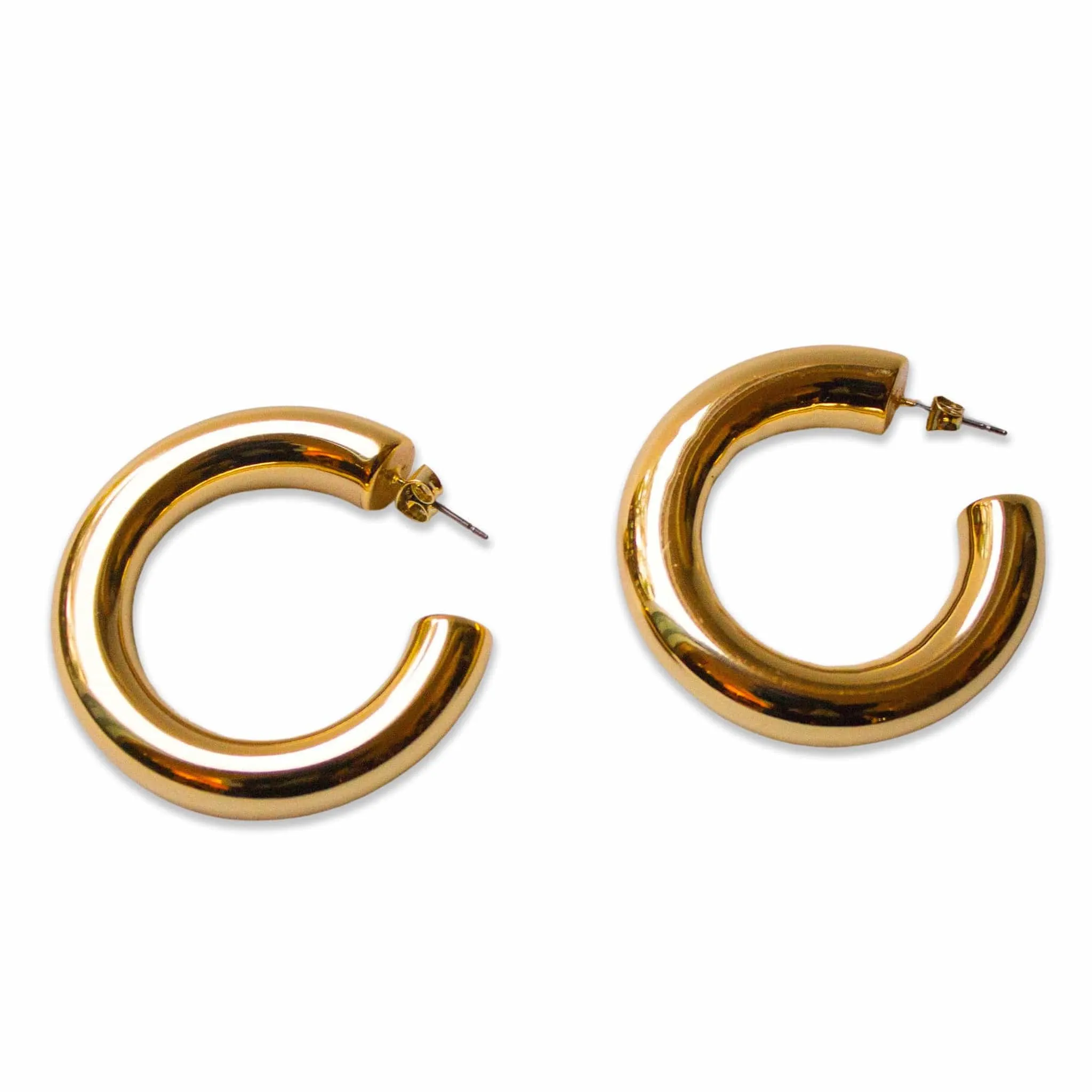 Jacqui' Hoop Earrings