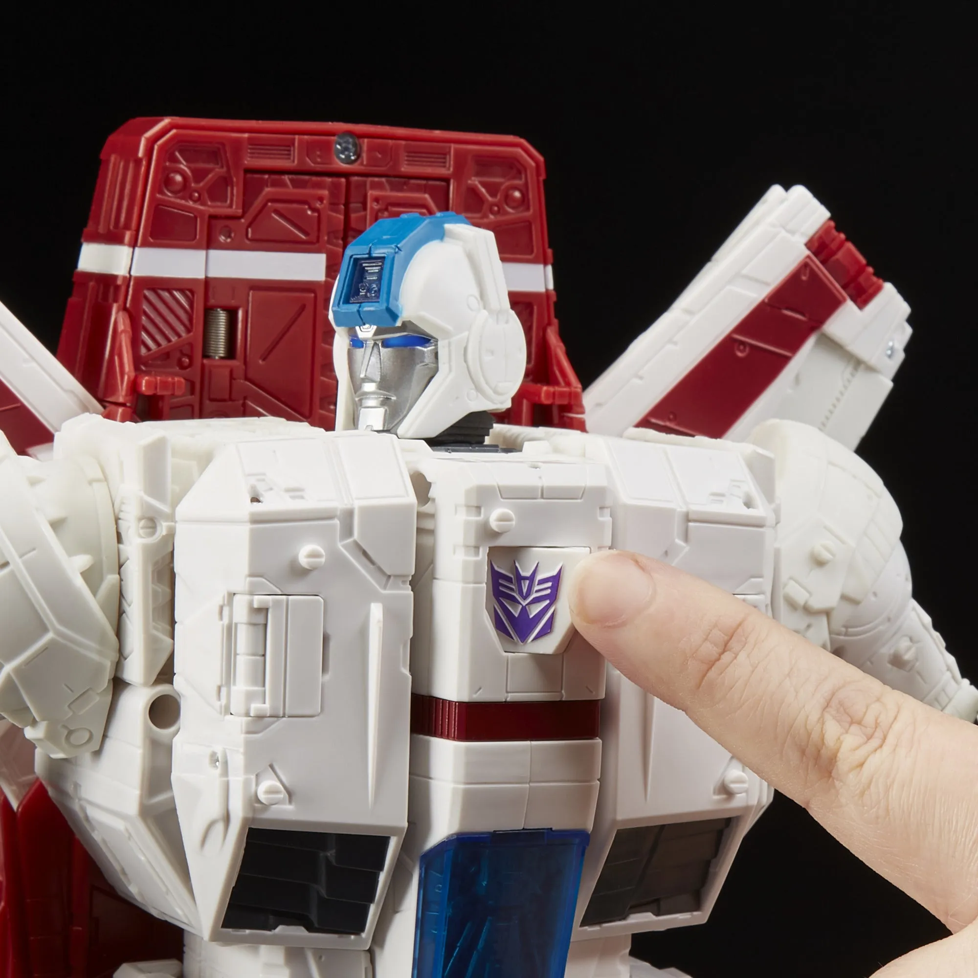 Jetfire Transformers Siege War for Cybertron Action Figure