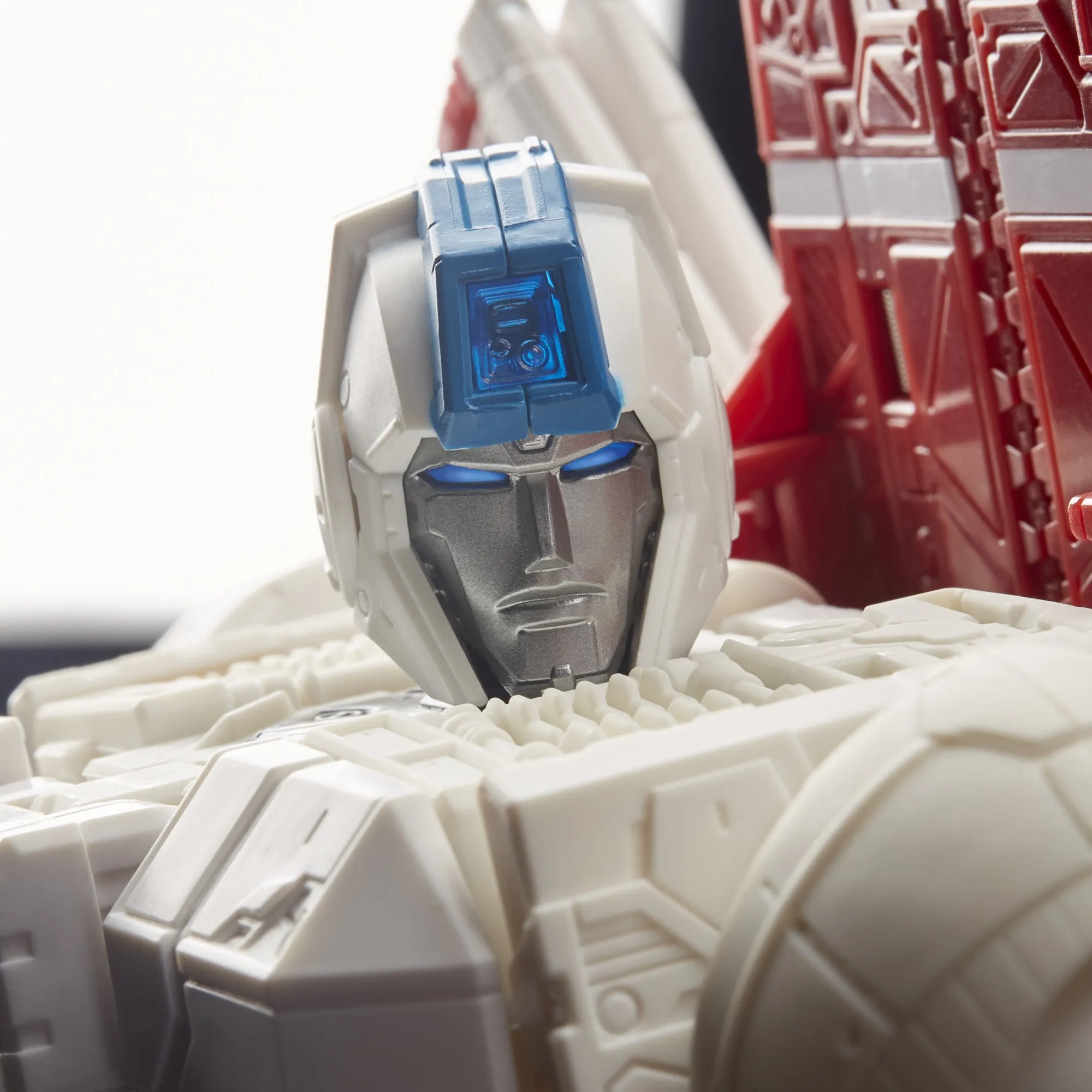 Jetfire Transformers Siege War for Cybertron Action Figure