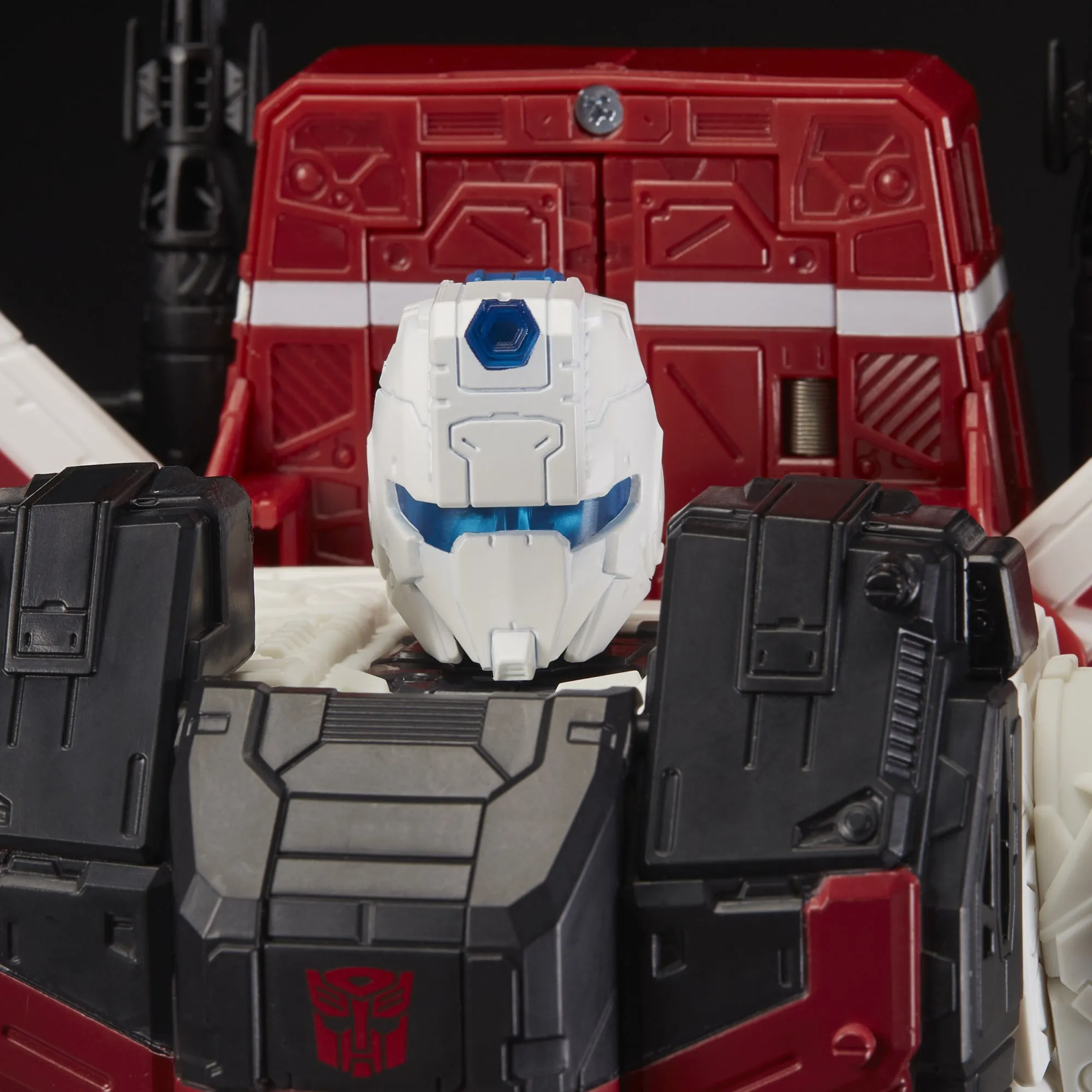 Jetfire Transformers Siege War for Cybertron Action Figure
