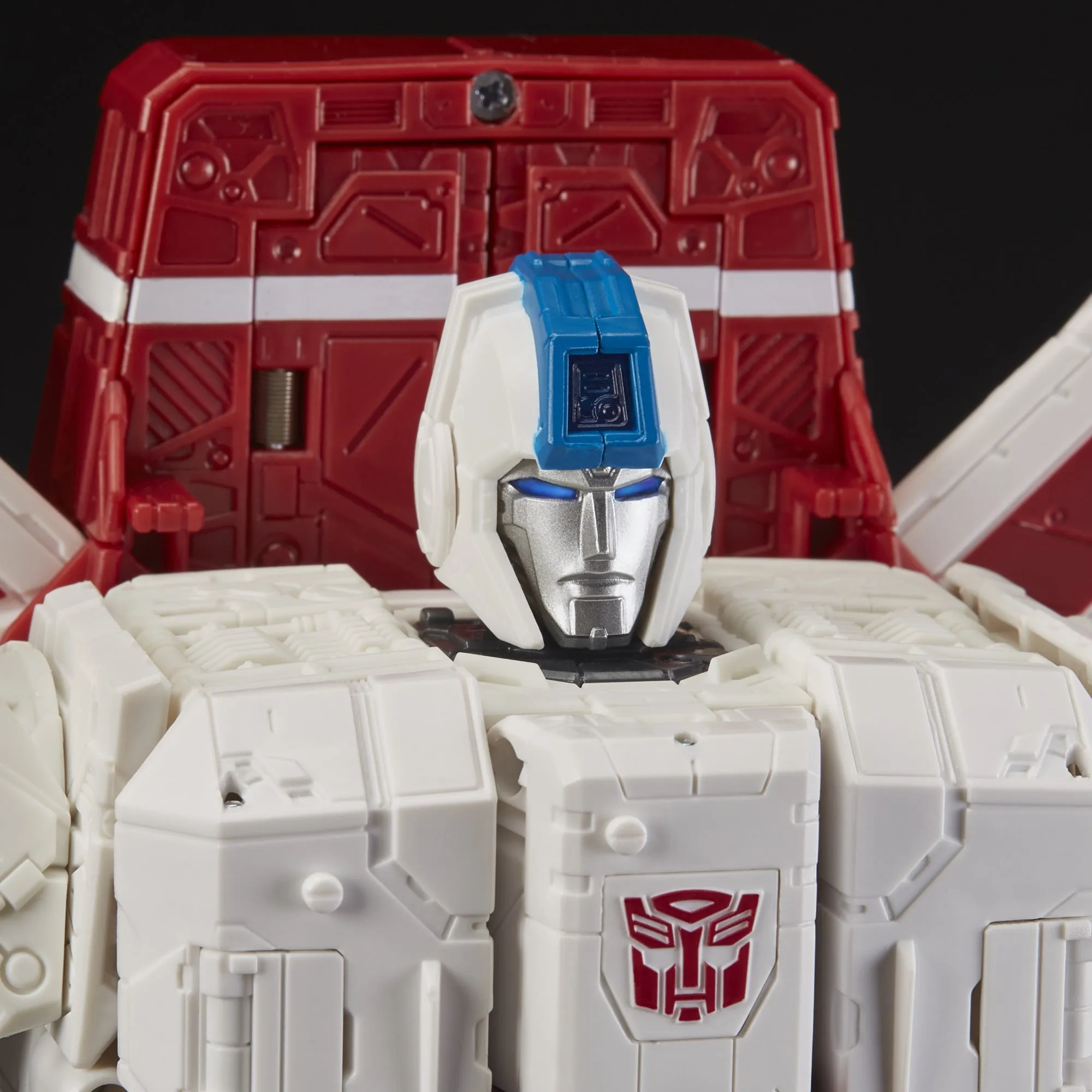 Jetfire Transformers Siege War for Cybertron Action Figure