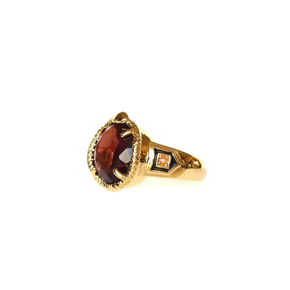 Les Nereides Obscurite Ostentoire Ring