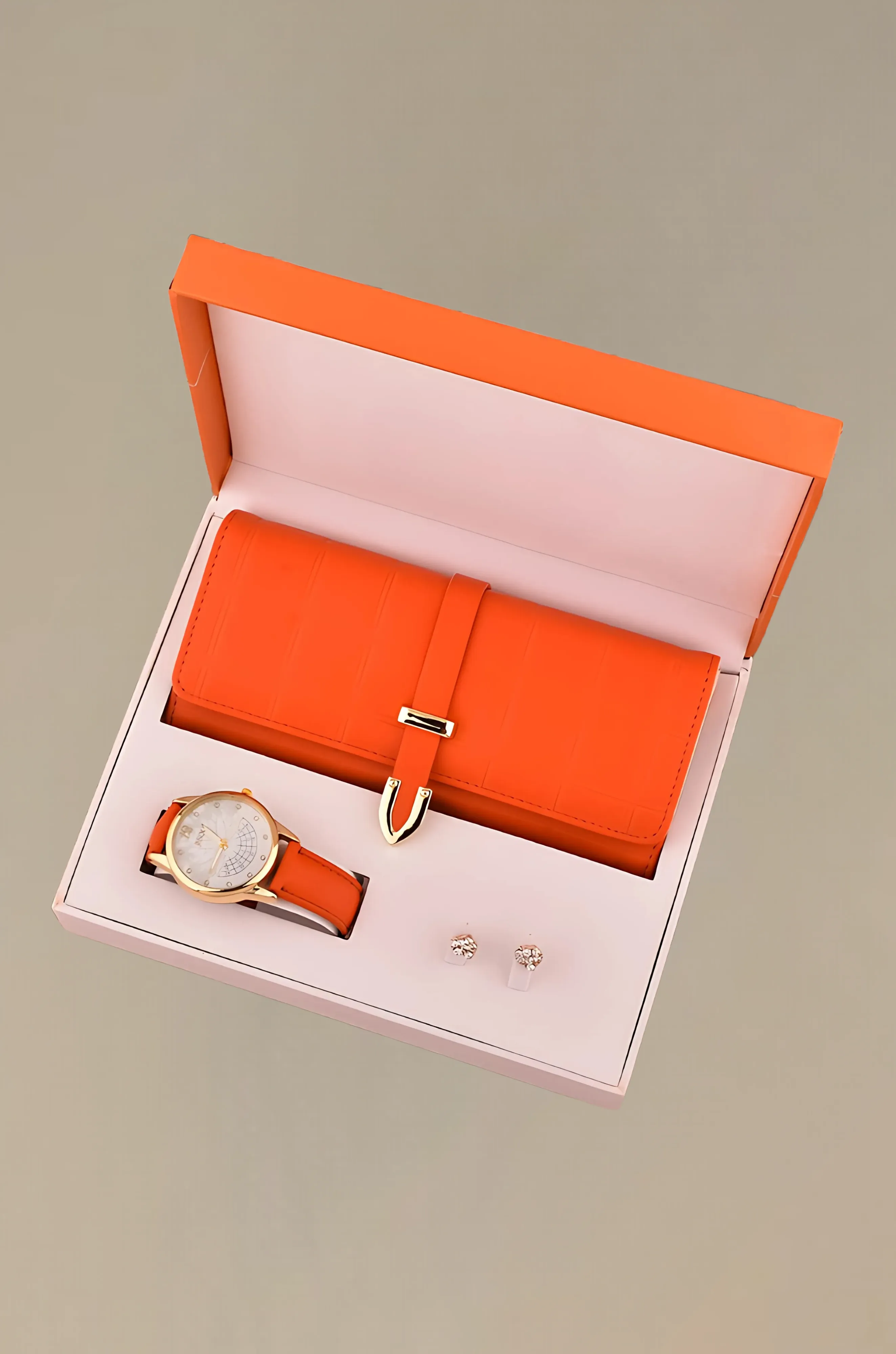 Liora - Sophisticated Gift Set for Woman