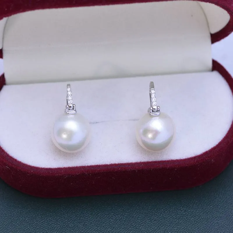 Luxurious Pearl Bucket-Shaped Earrings