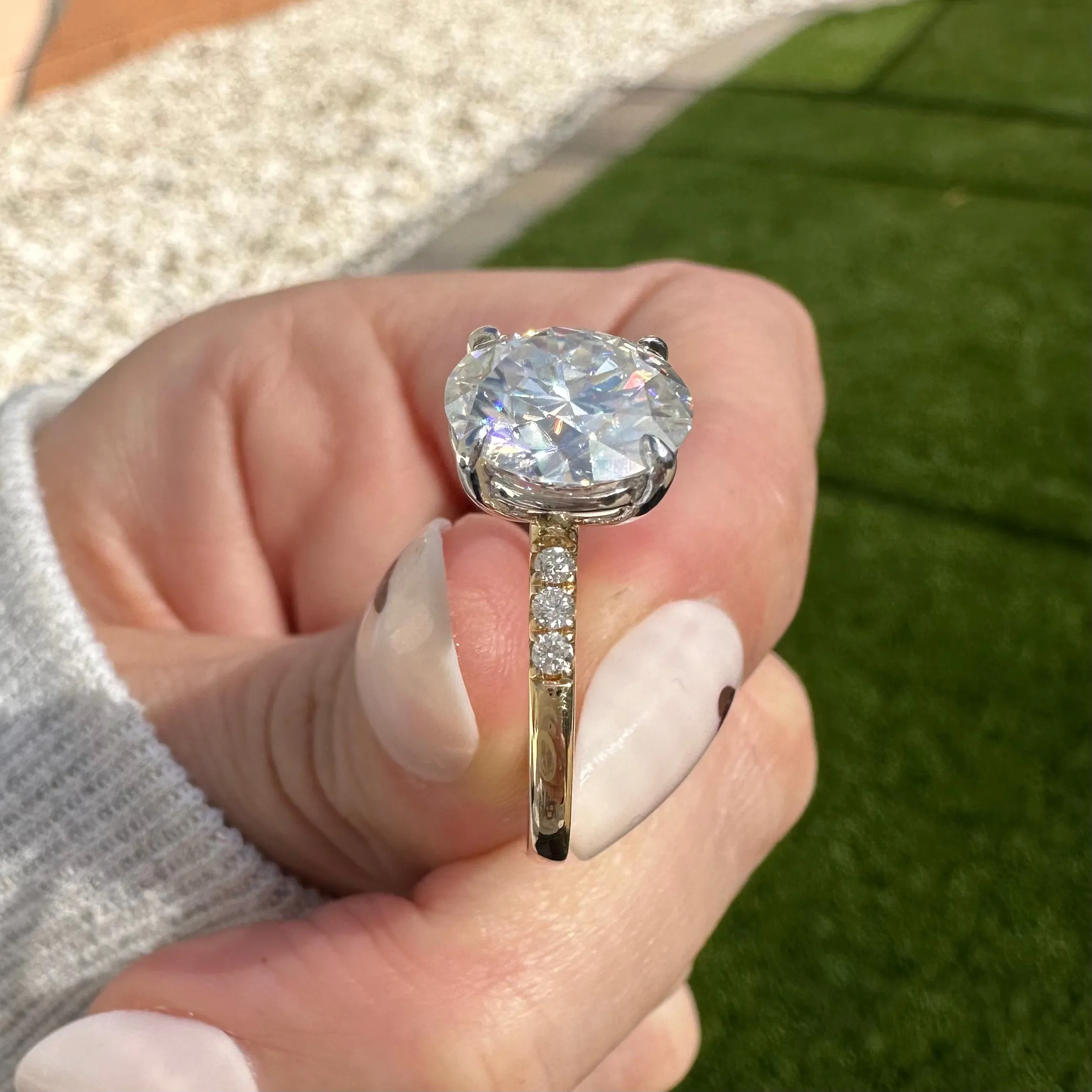 Molly (4ct) Round Moissanite Engagement Ring