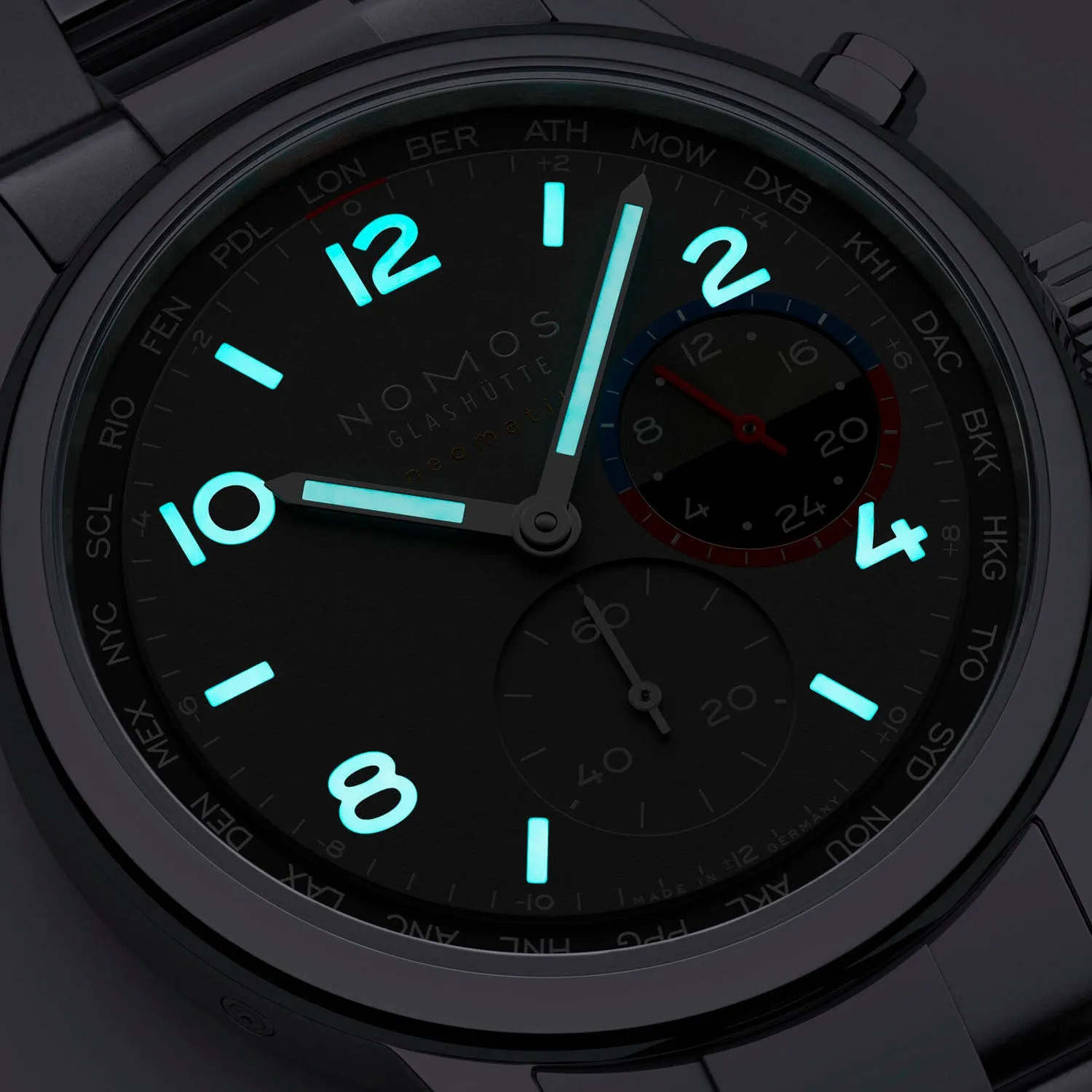 Nomos Glashütte Club Sport Neomatik Worldtimer Volcano Automatic – 790.S1