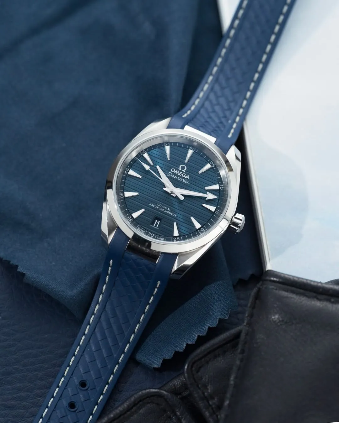Omega SEAMASTER AQUA TERRA
