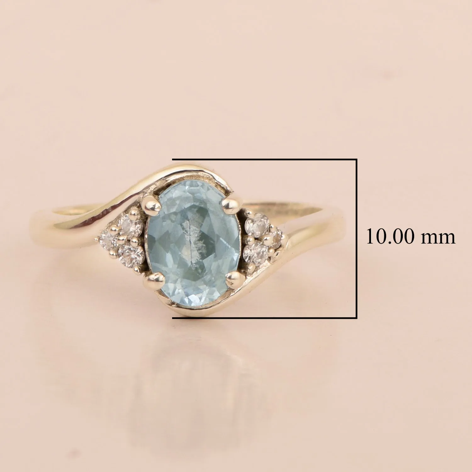 Oval Cut 1.5 Ctw Aquamarine Sterling Silver Solitaire Rings